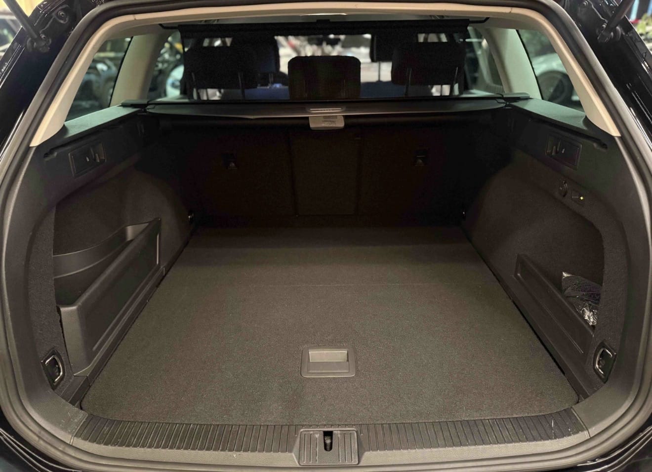 Volkswagen Passat Business Edition med Android Auto