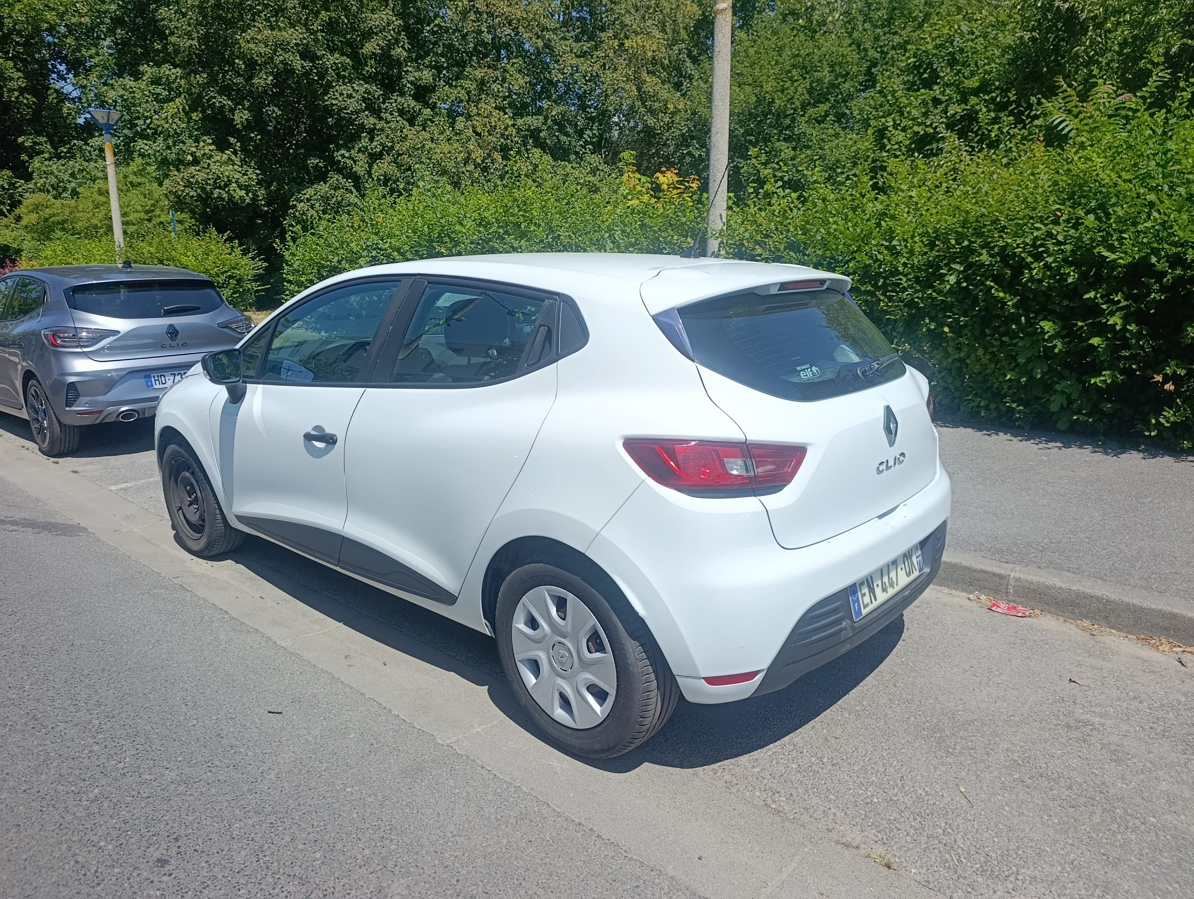 Renault Clio avec Climatisation