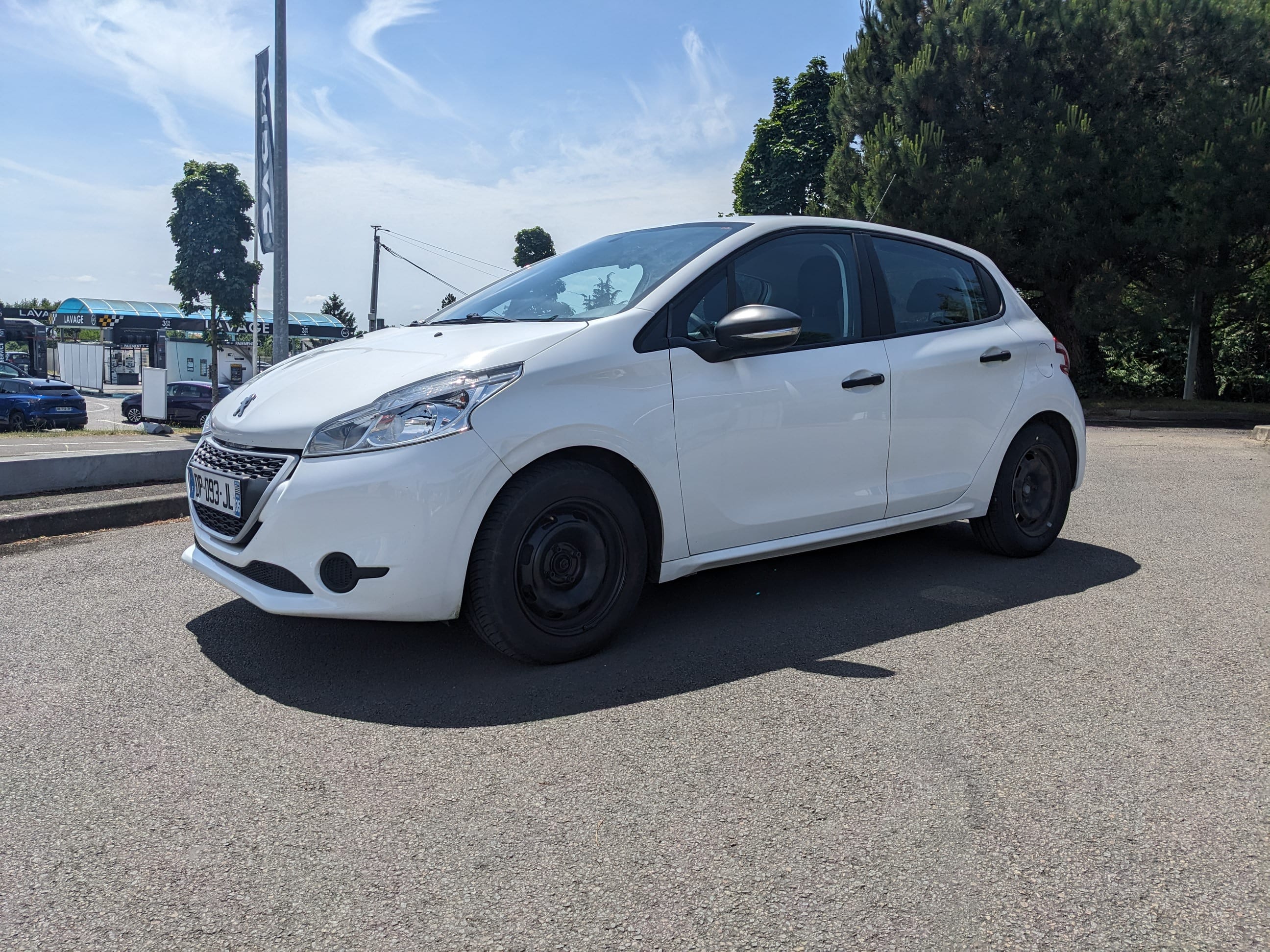 Peugeot 208 avec Climatisation