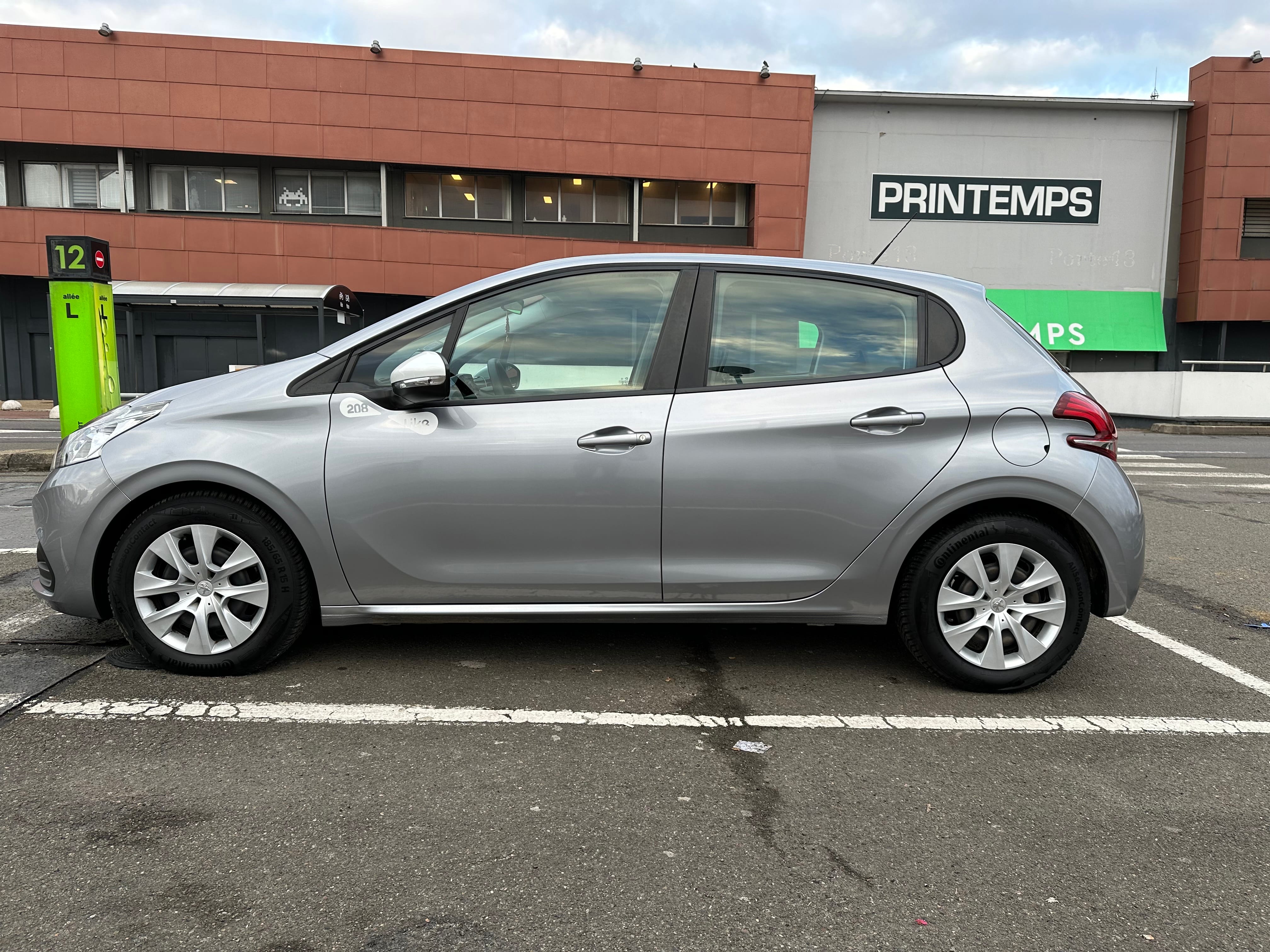 Peugeot 208 Ethanol E85 avec Climatisation