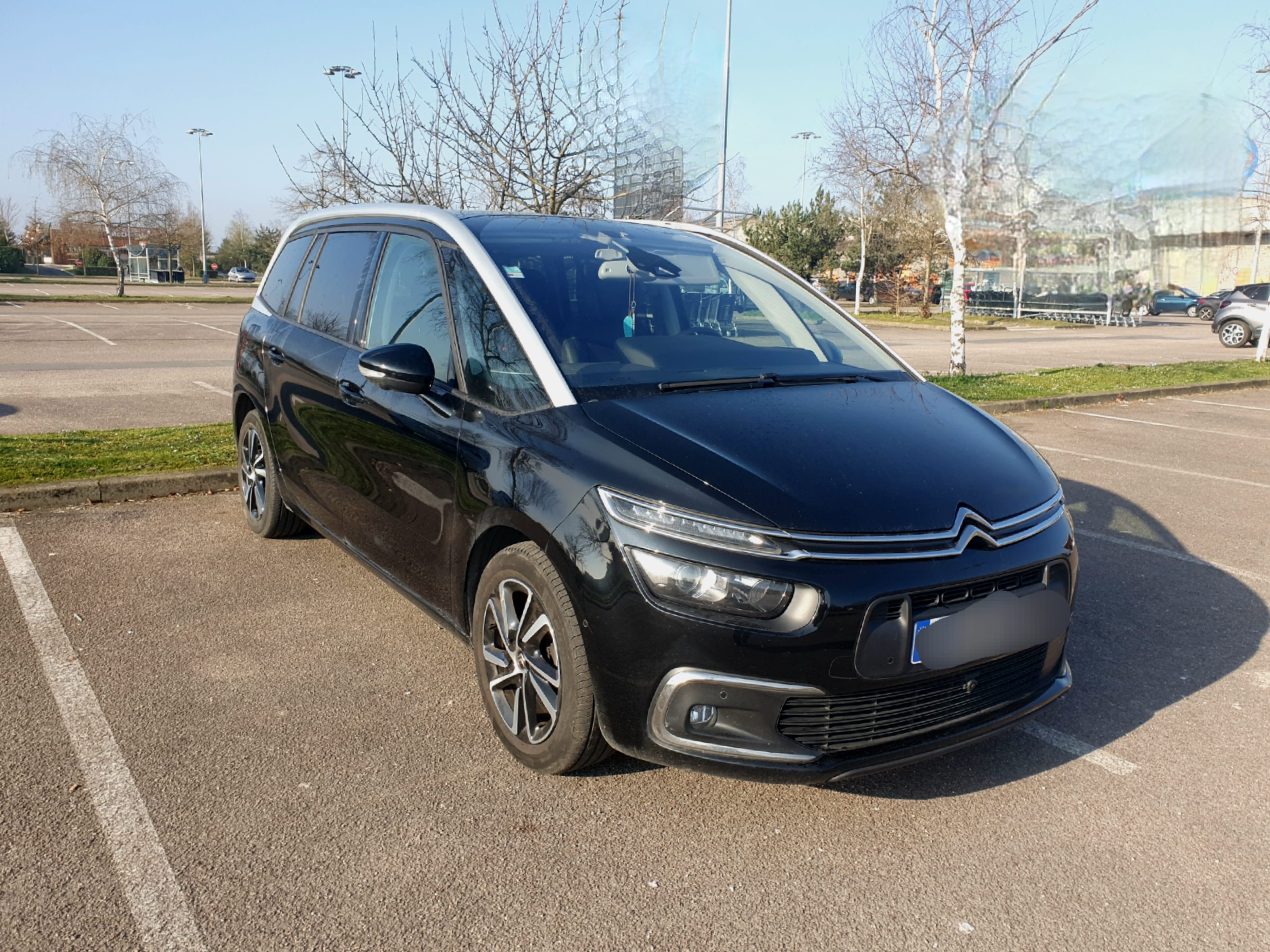 Citroen C4 Grand Spacetourer, 2022, Essence 95, automatique, 7 places