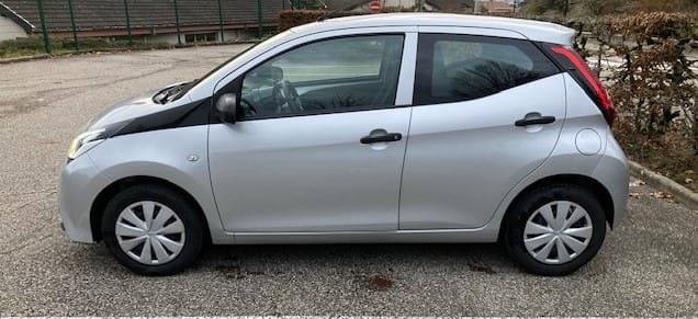 Toyota Aygo II 1.0 vvti x pro*parking privé avec Audio Bluetooth