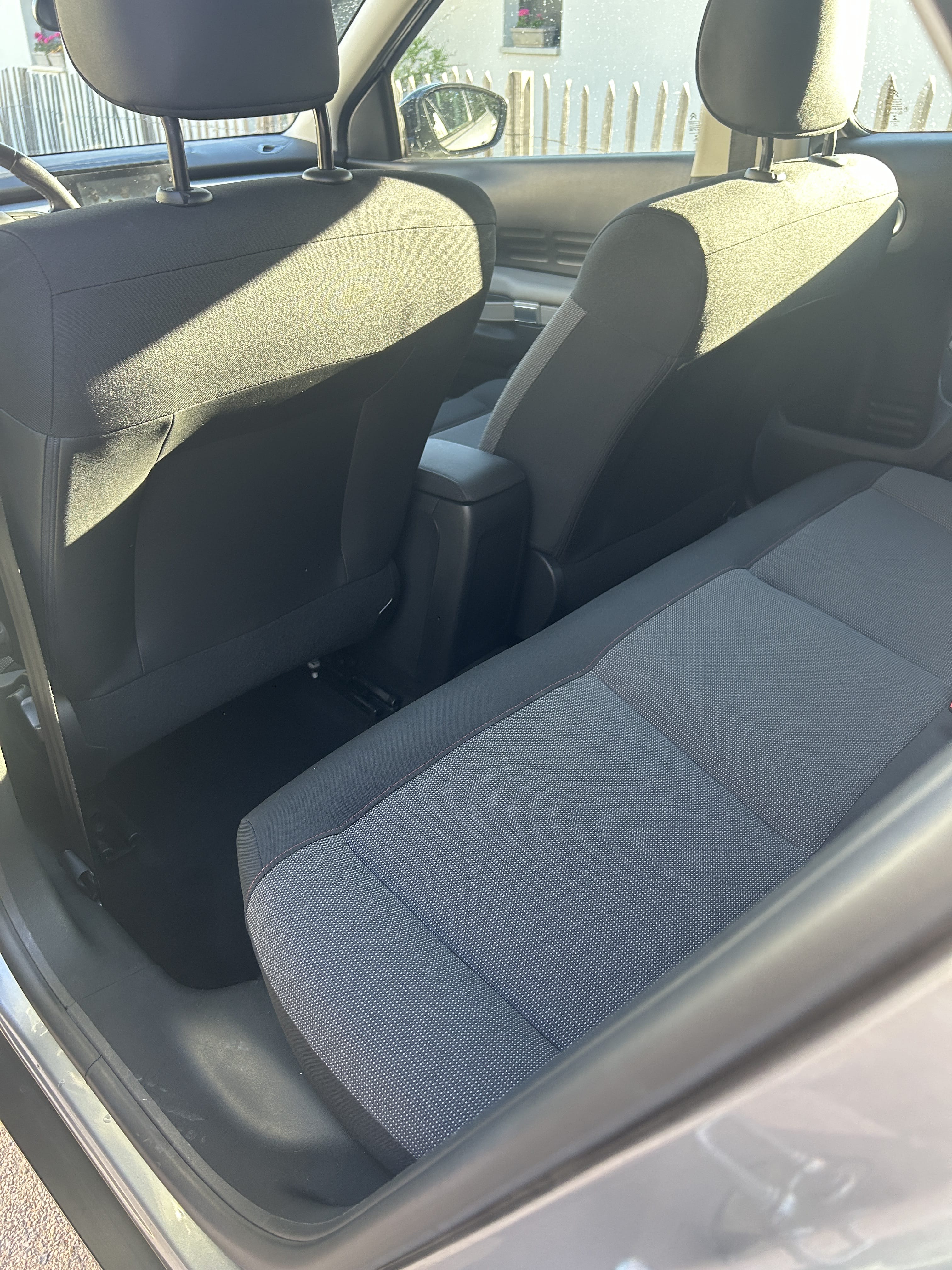 Citroen C4 Cactus avec Siège bébé