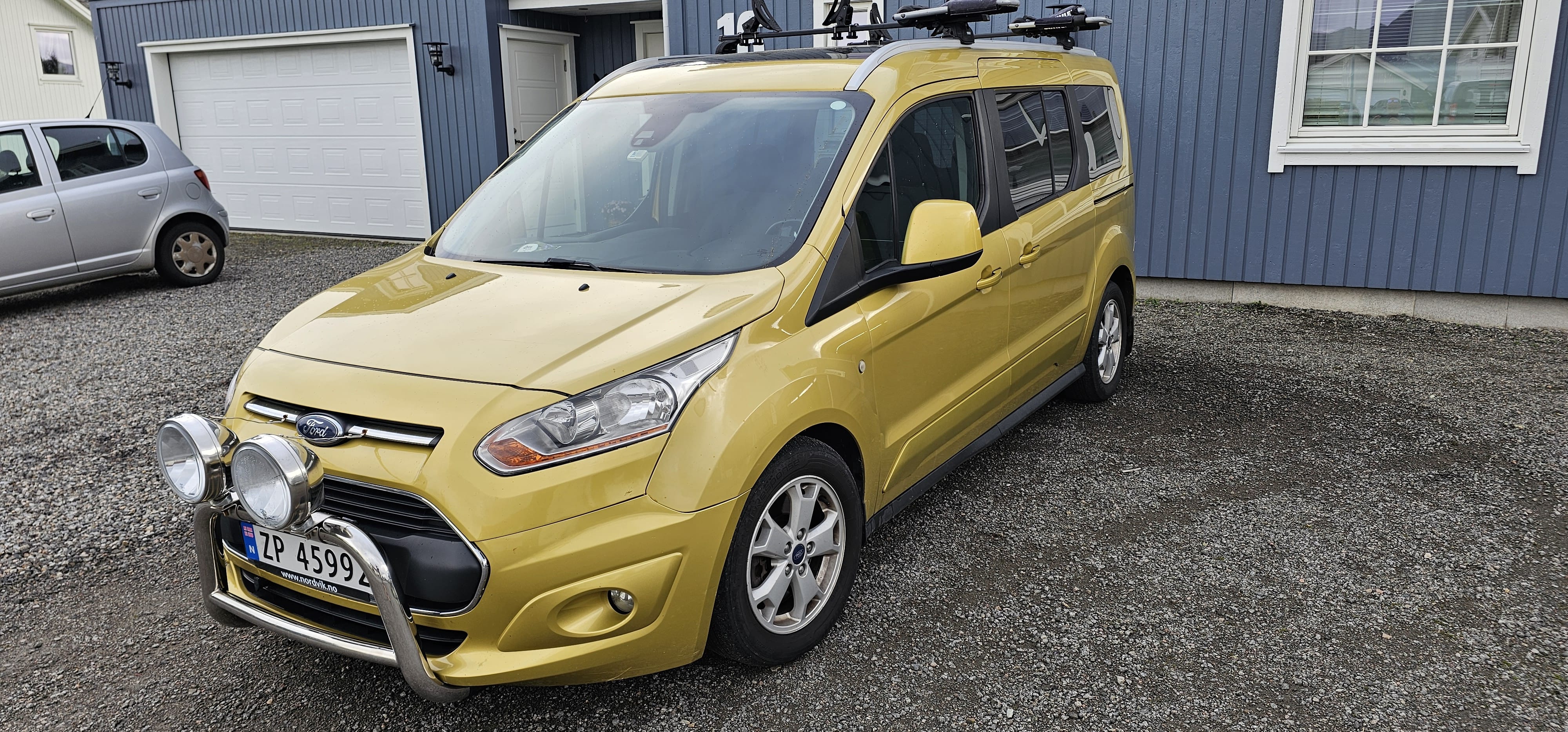 Ford Tourneo Connect with GPS