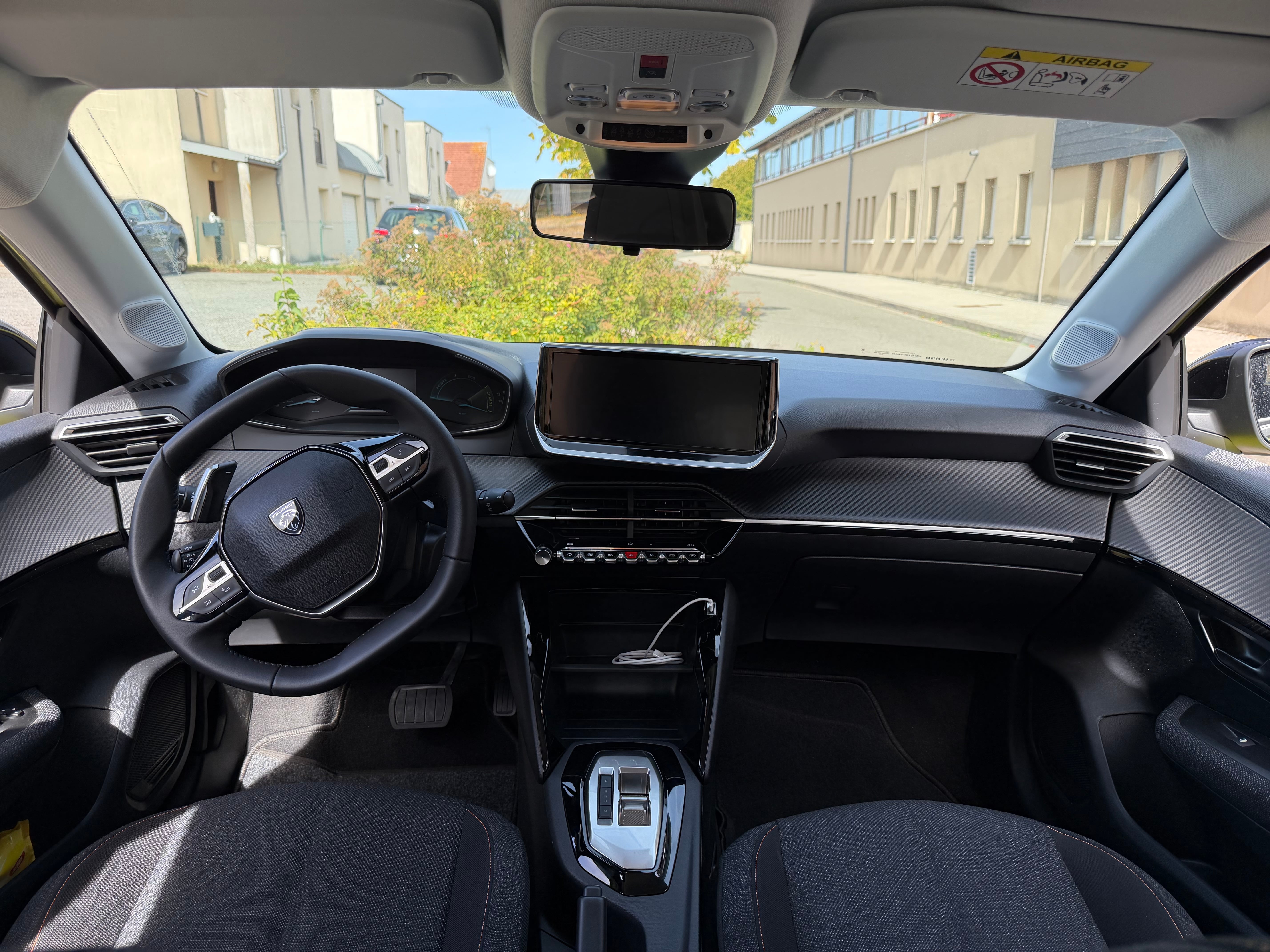 Peugeot 208 Boite automatique avec Audio Bluetooth
