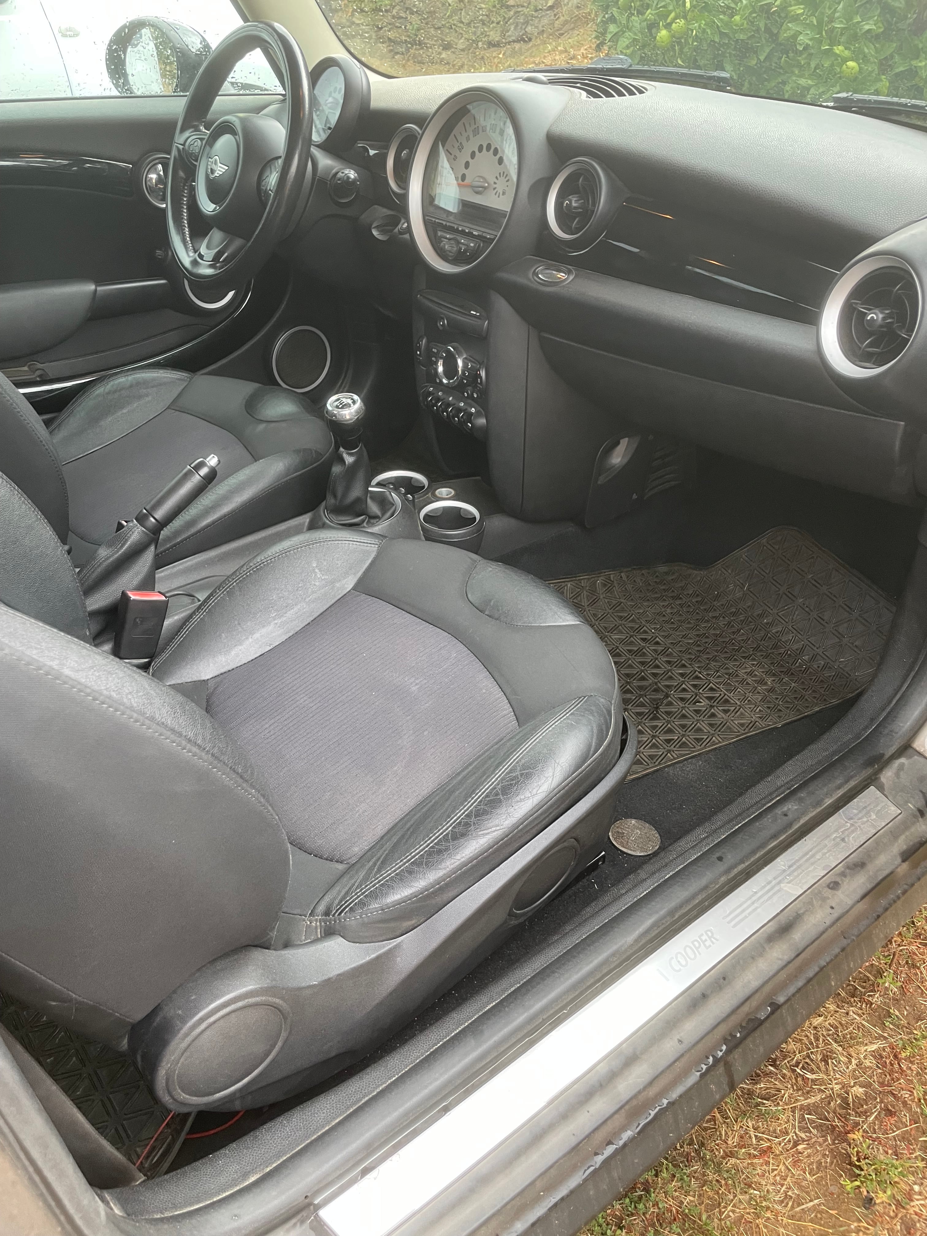 Mini Cooper 3 portes avec Port USB