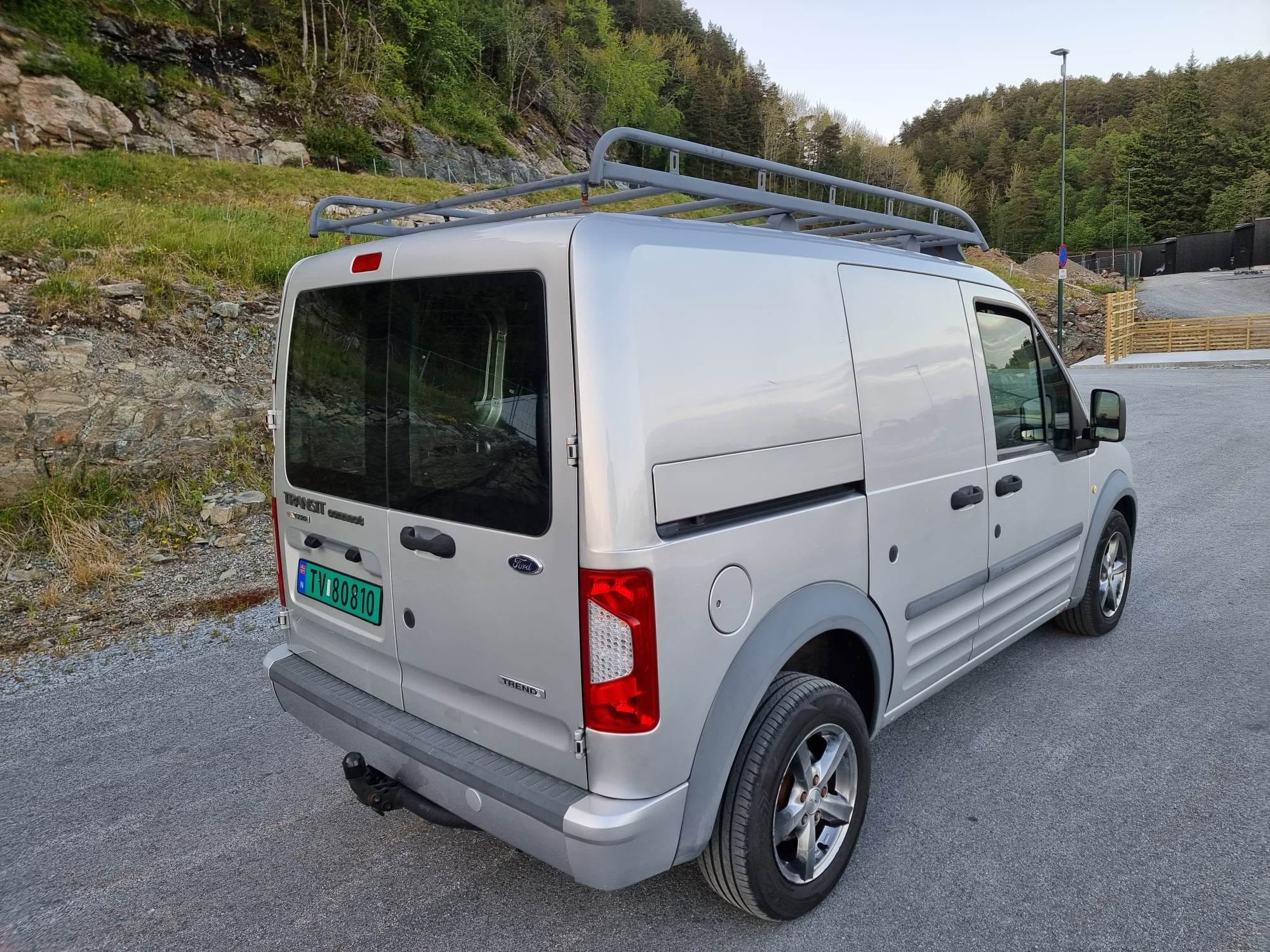 Ford Transit Connect med Tilhengerfeste