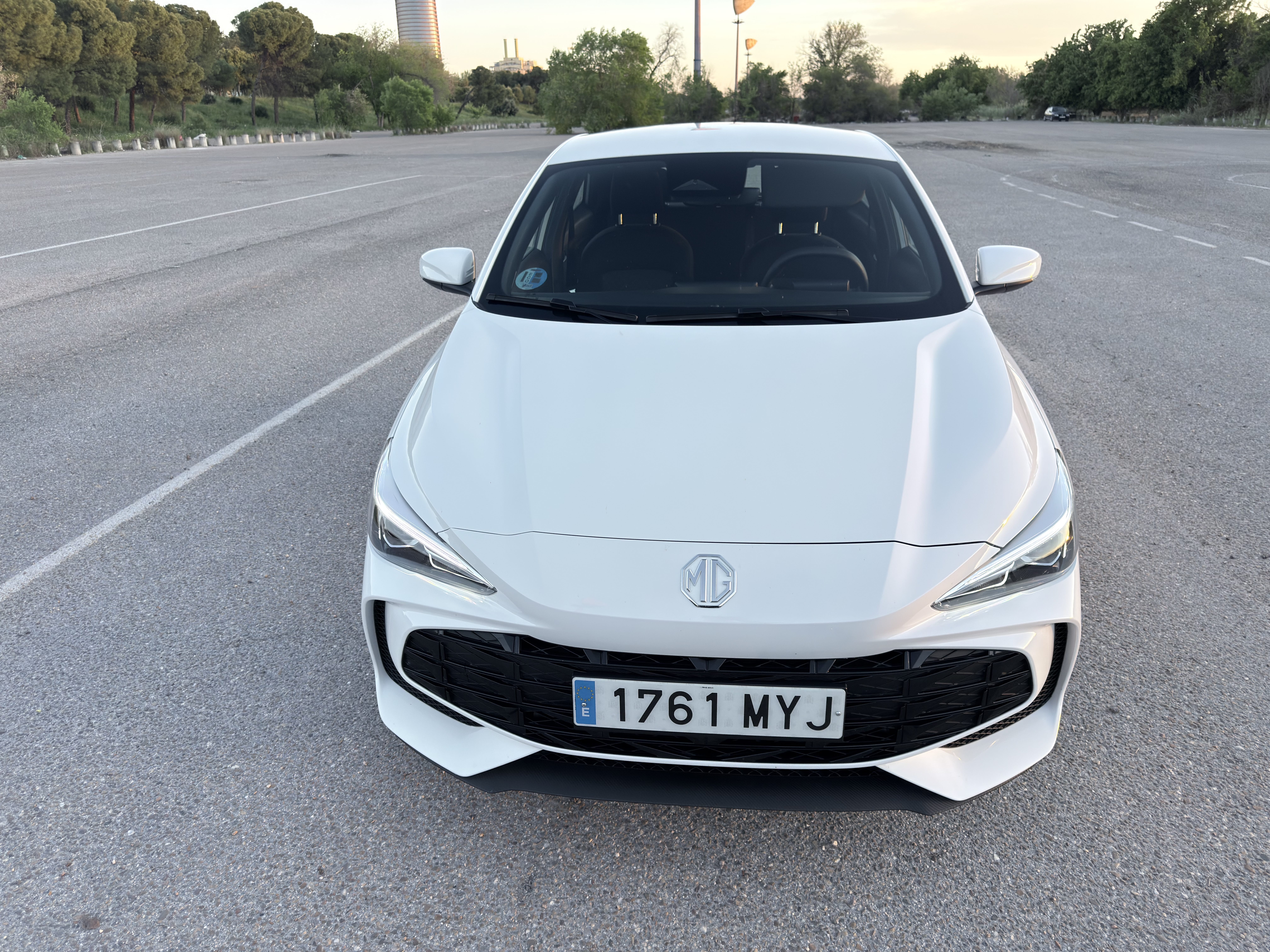 MG MG3 con GPS