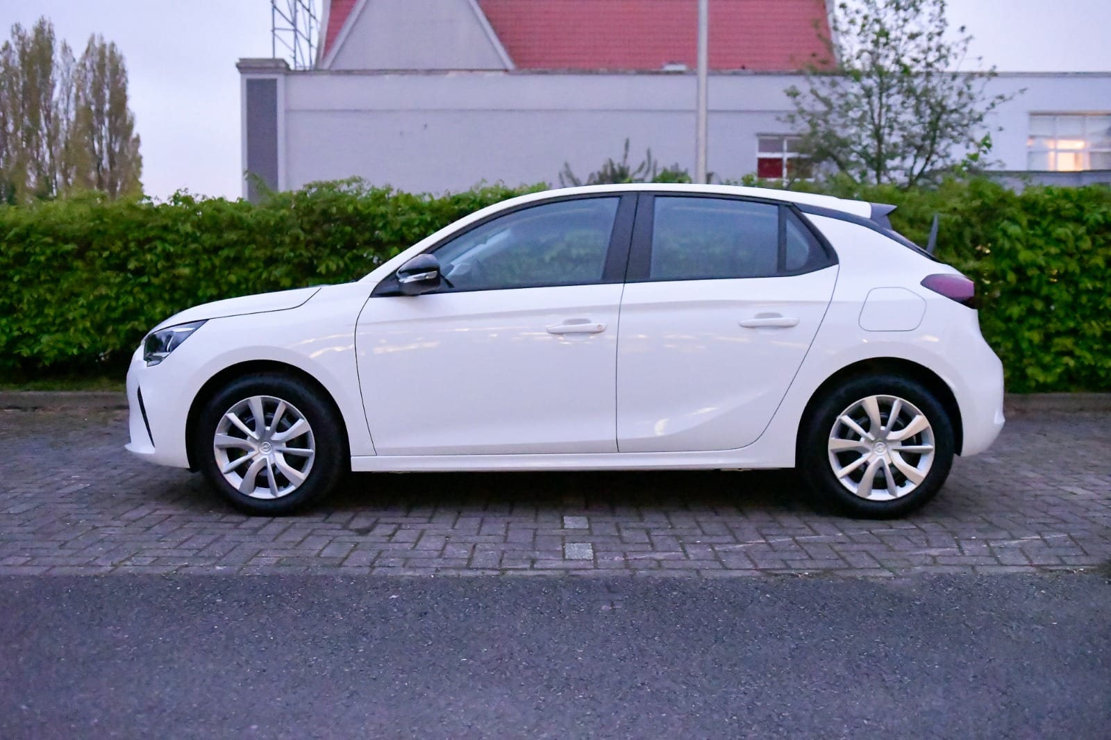 Opel Corsa 1.2 S/S MT5 avec Climatisation