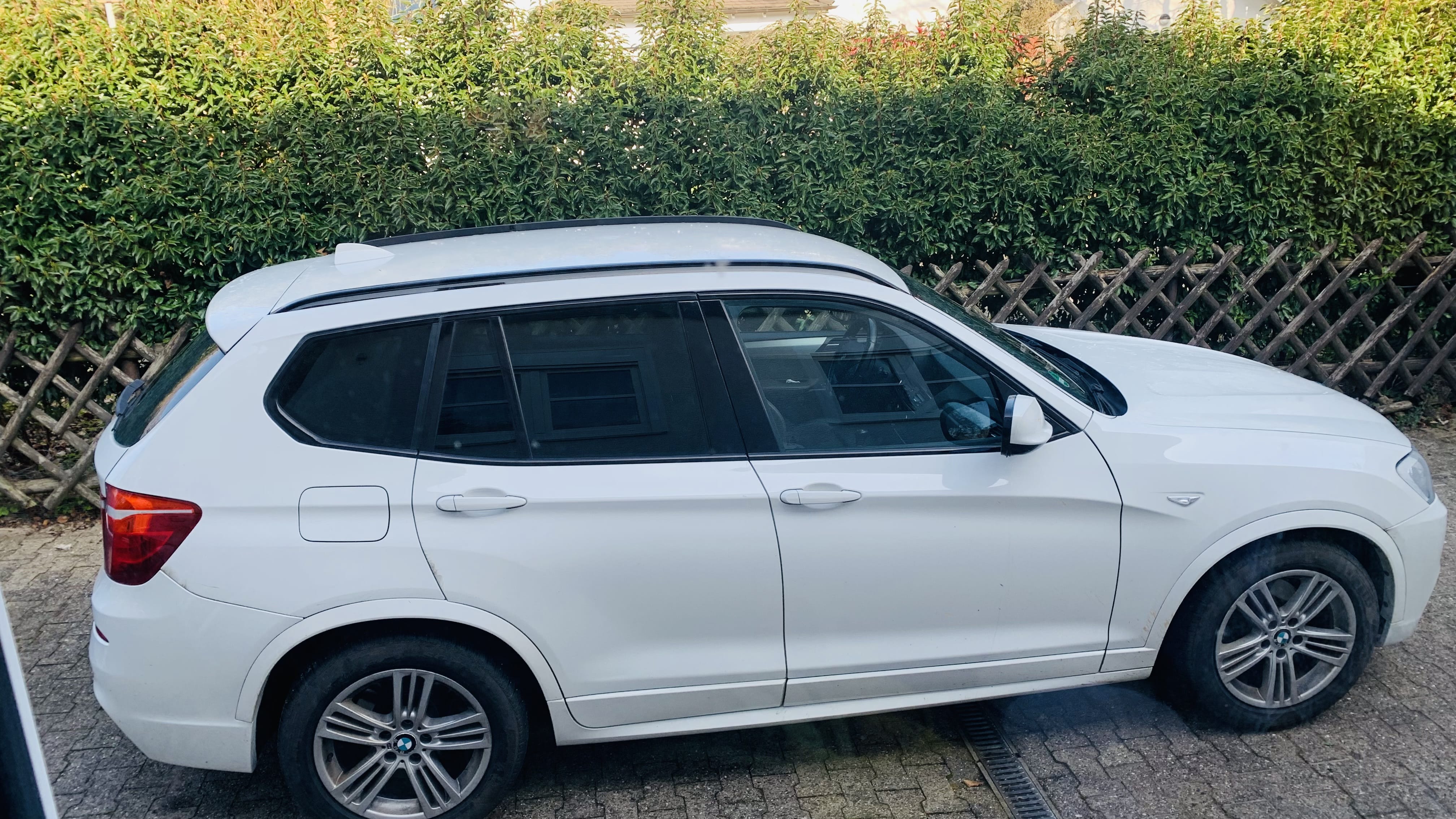 BMW X3 xDrive20d mit Klimaanlage