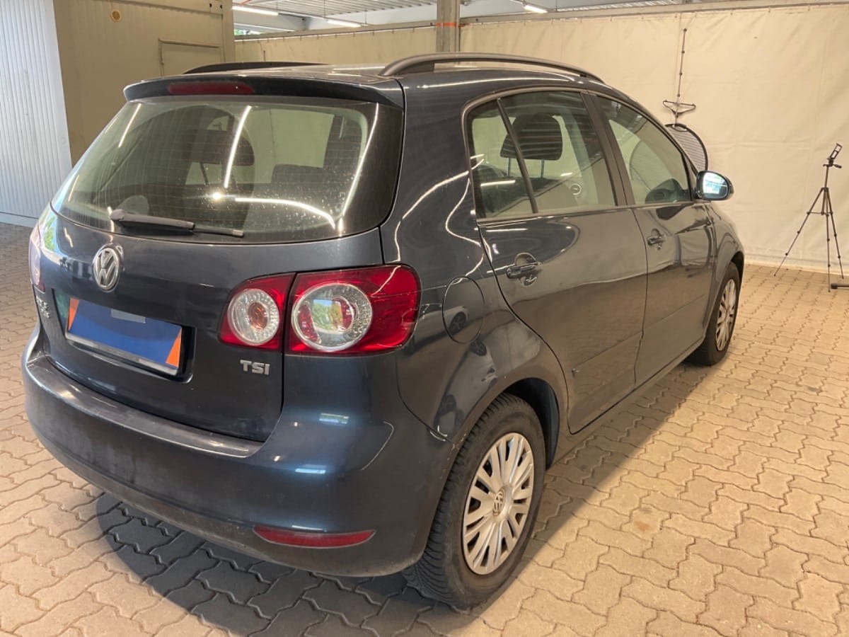 Volkswagen Golf avec Climatisation