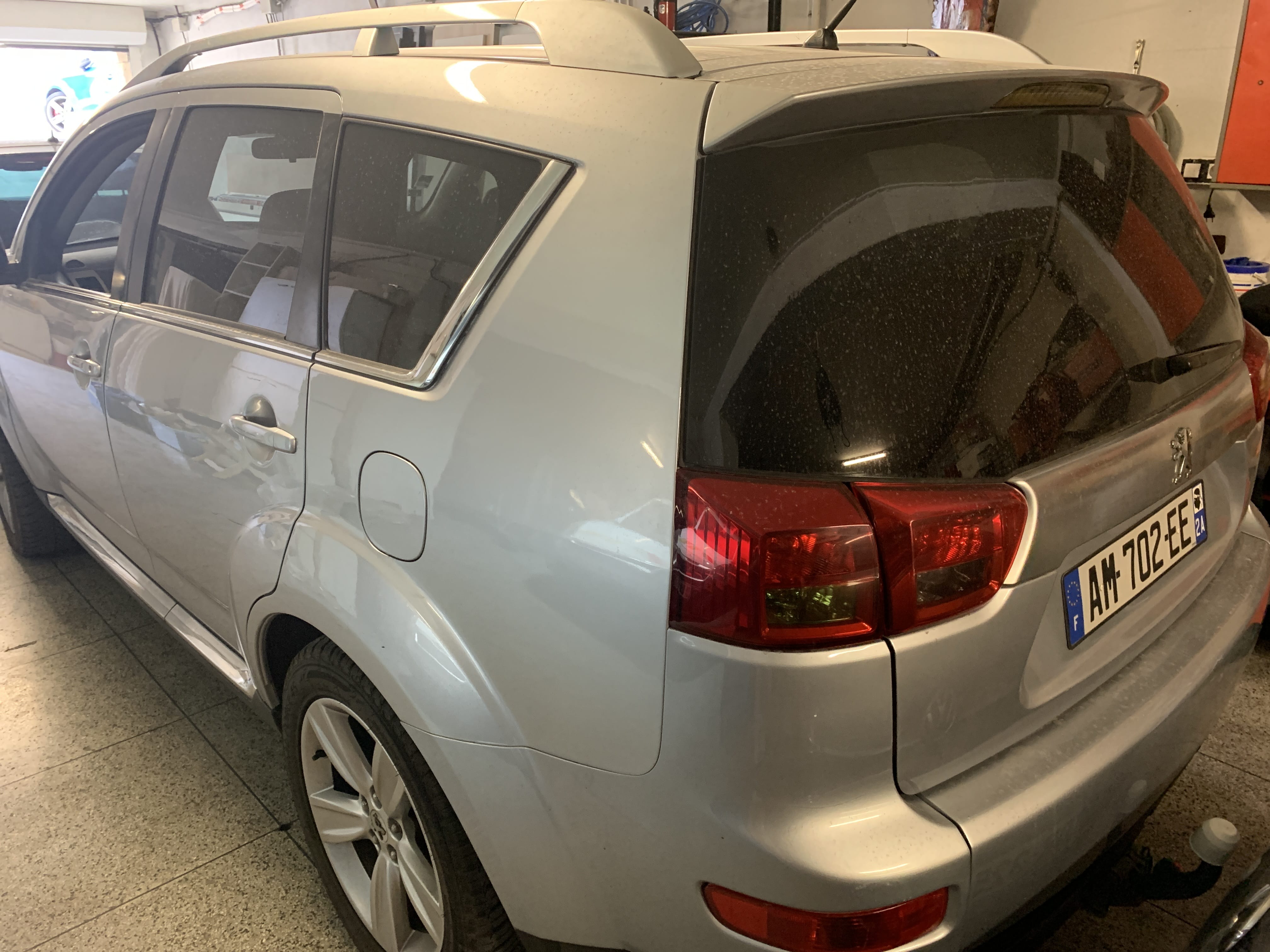 Peugeot 4007 avec Régulateur de vitesse