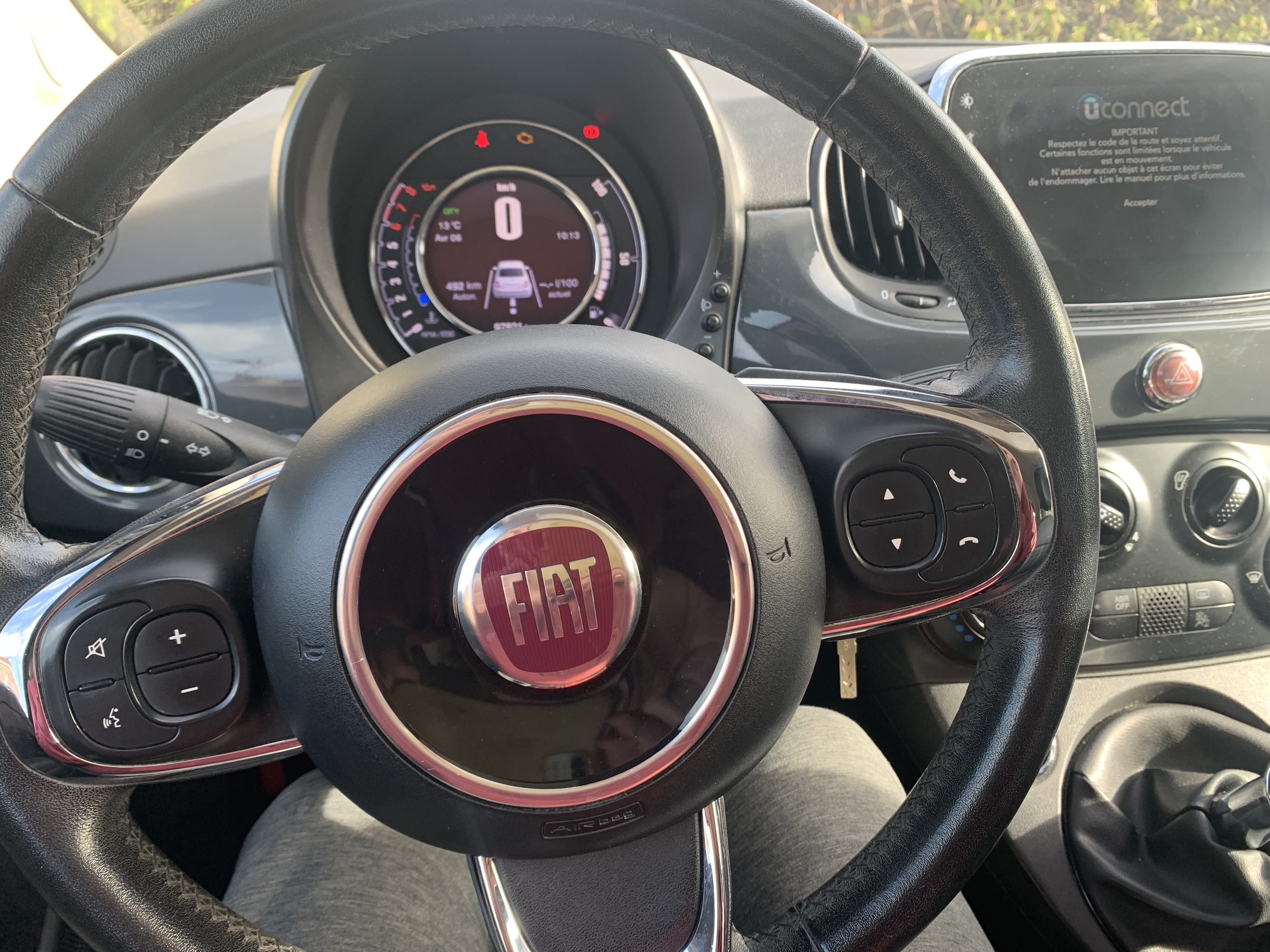 Fiat 500 avec Apple CarPlay