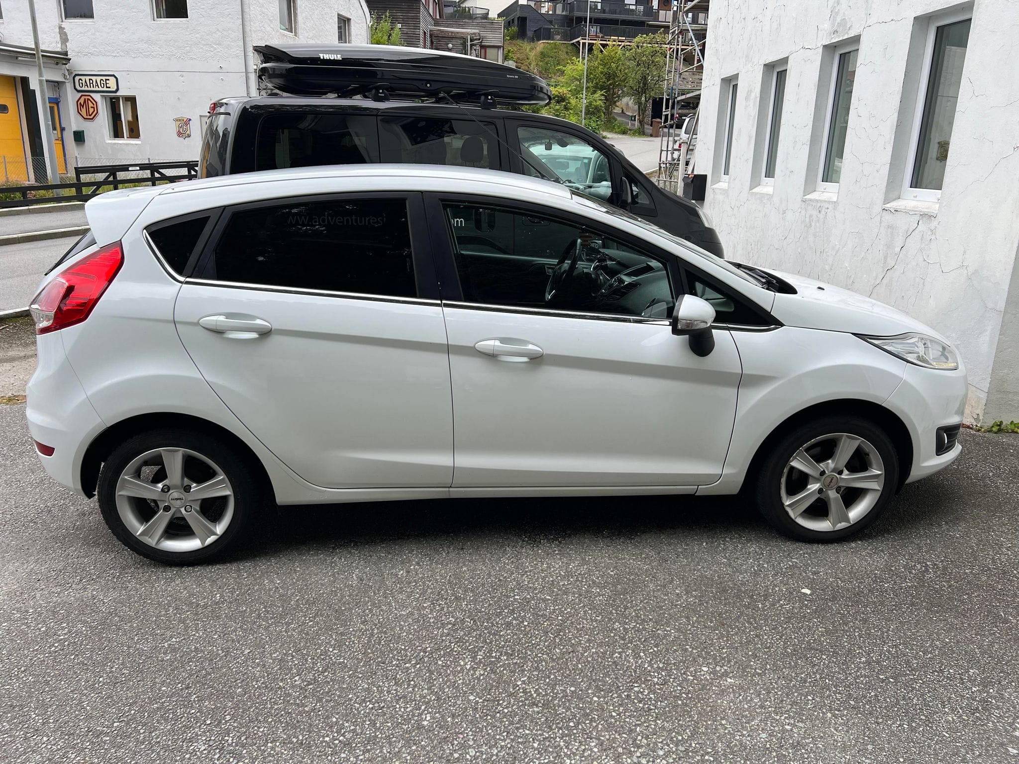 Ford Fiesta 1,2 with Baby seat