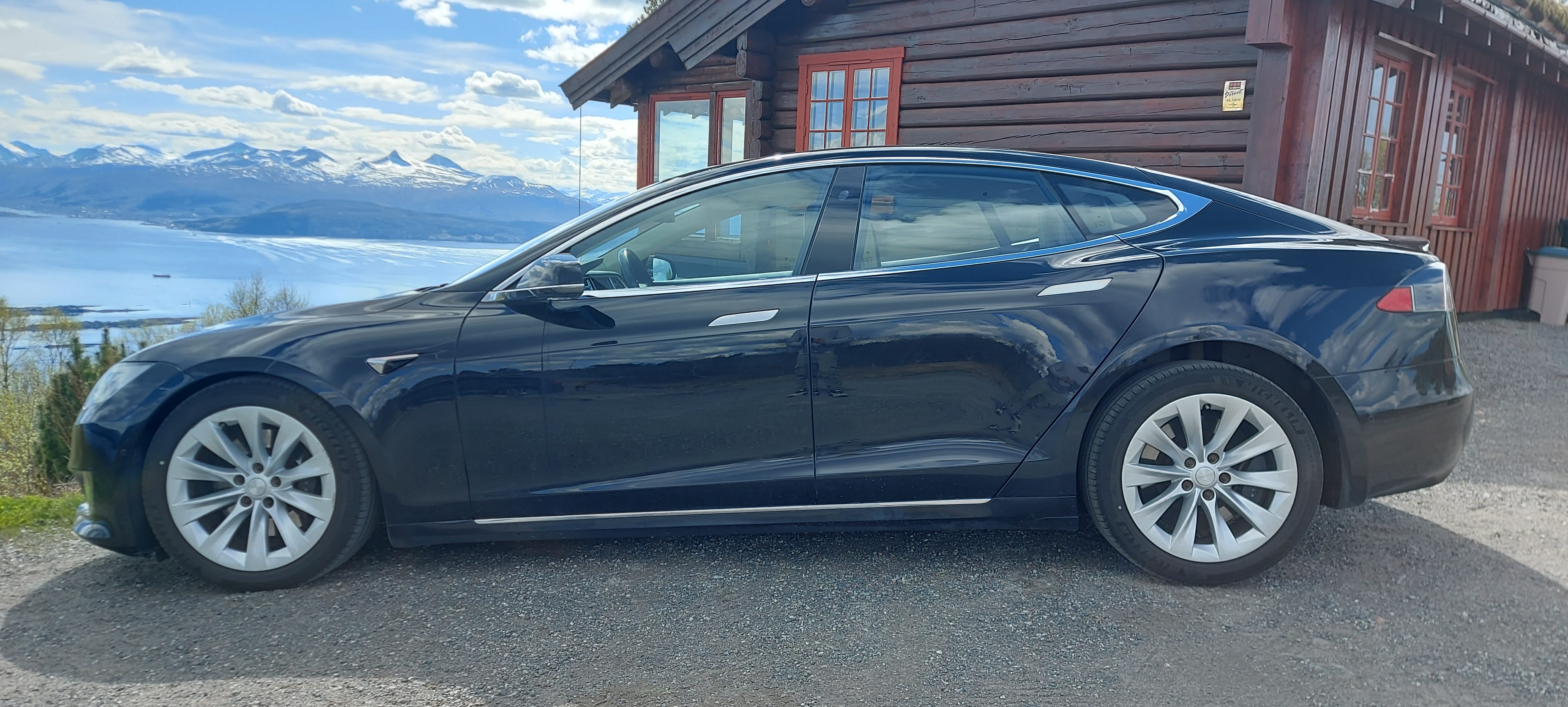 Tesla Model S med Aircondition