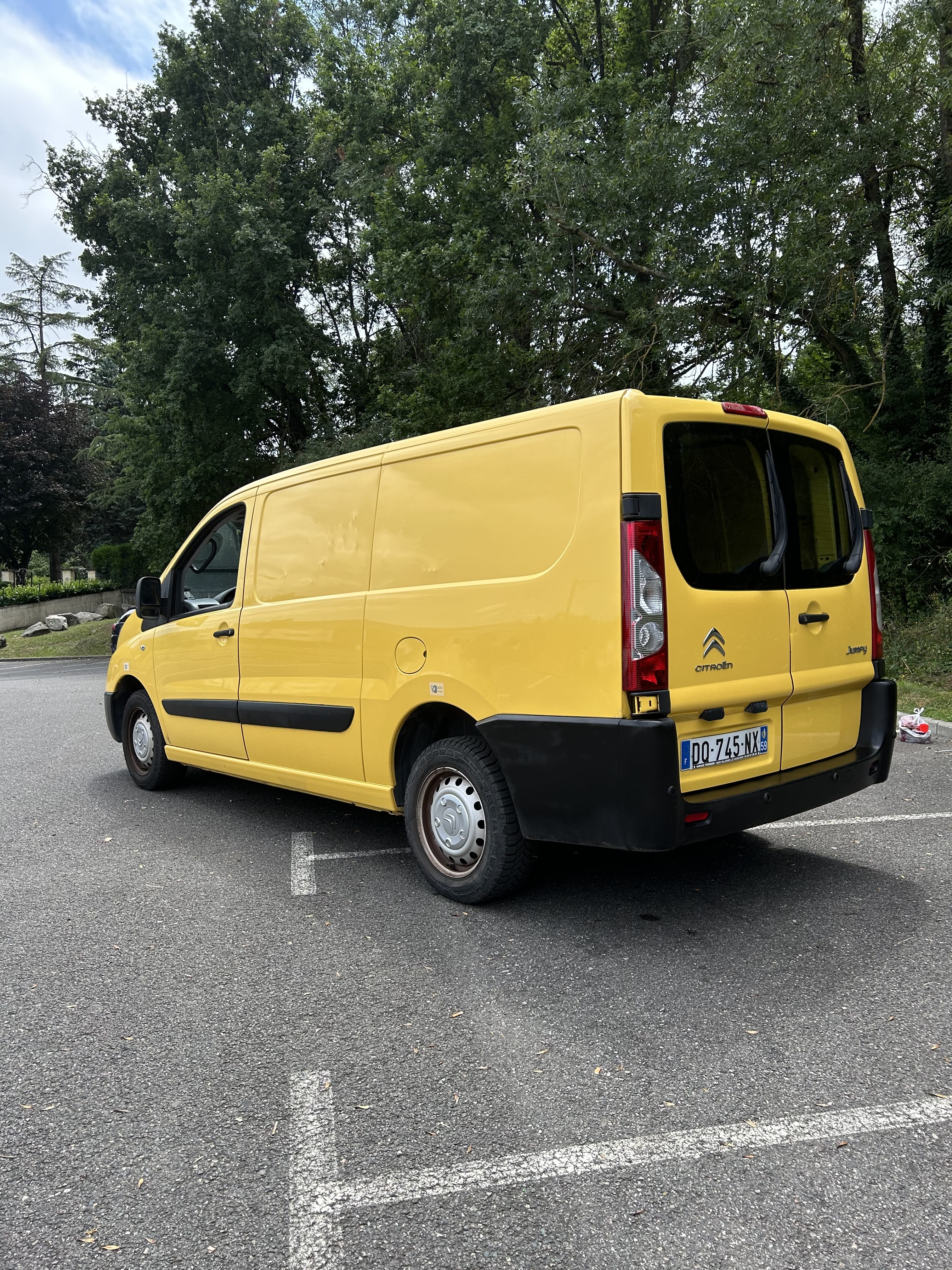 Citroen Jumpy Long 6M3 + Diable
