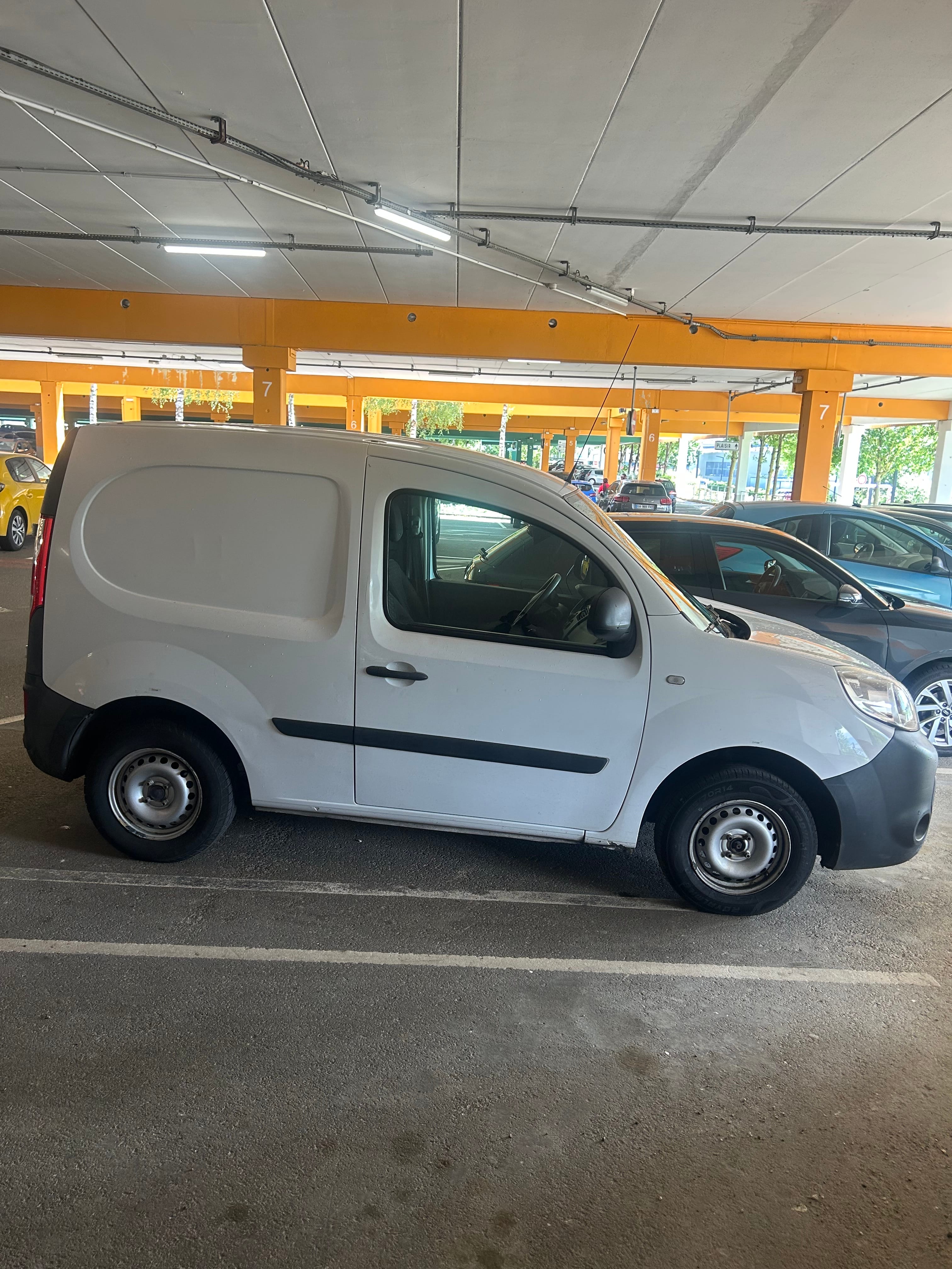 Renault Kangoo 1.5 dci 90 cv avec Climatisation