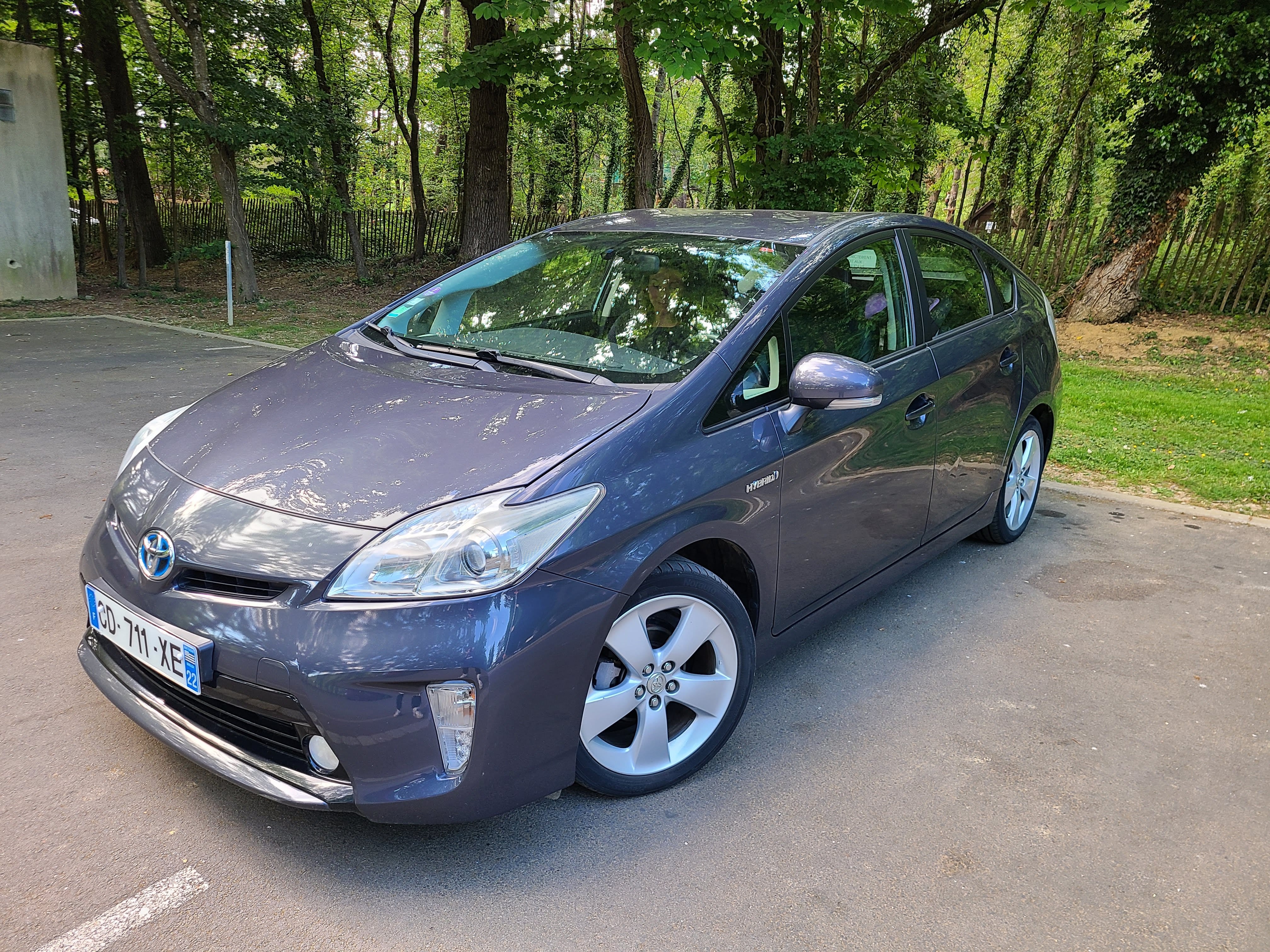 Toyota Prius, 2012, Essence 95 / Électrique (hybride), automatique