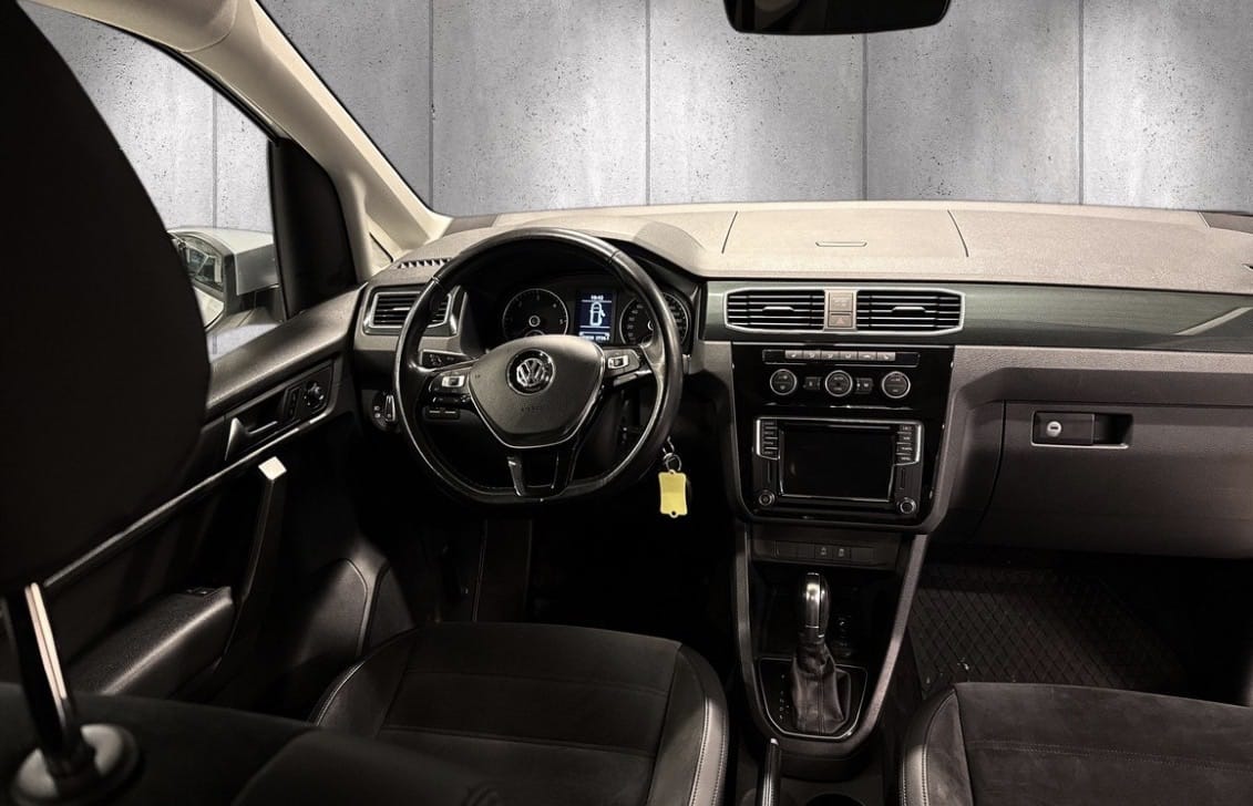 Volkswagen Caddy 2.0 TDI, 150hk, 4x4, automat med Tilhengerfeste