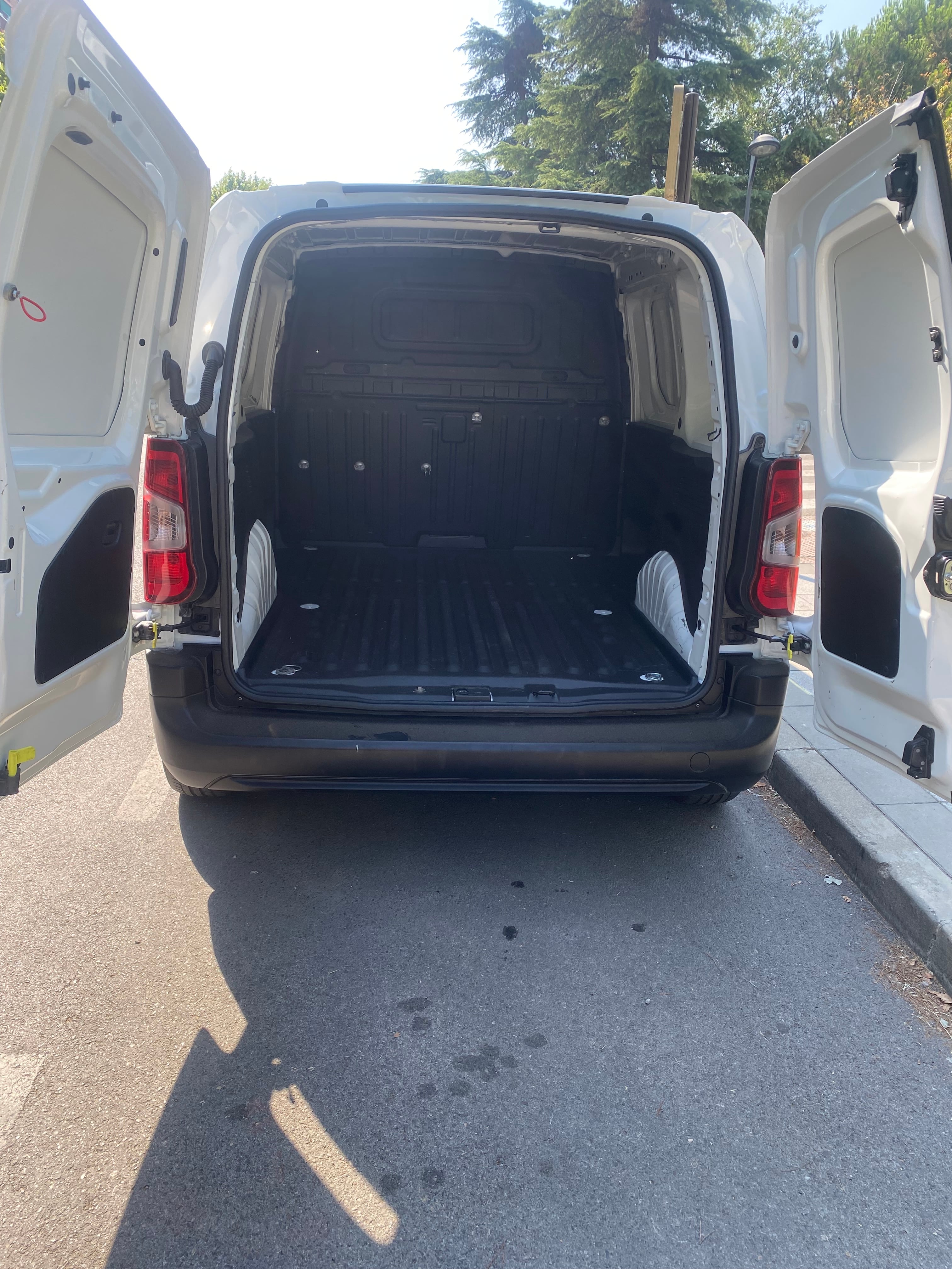 Citroen Berlingo with Cruise control