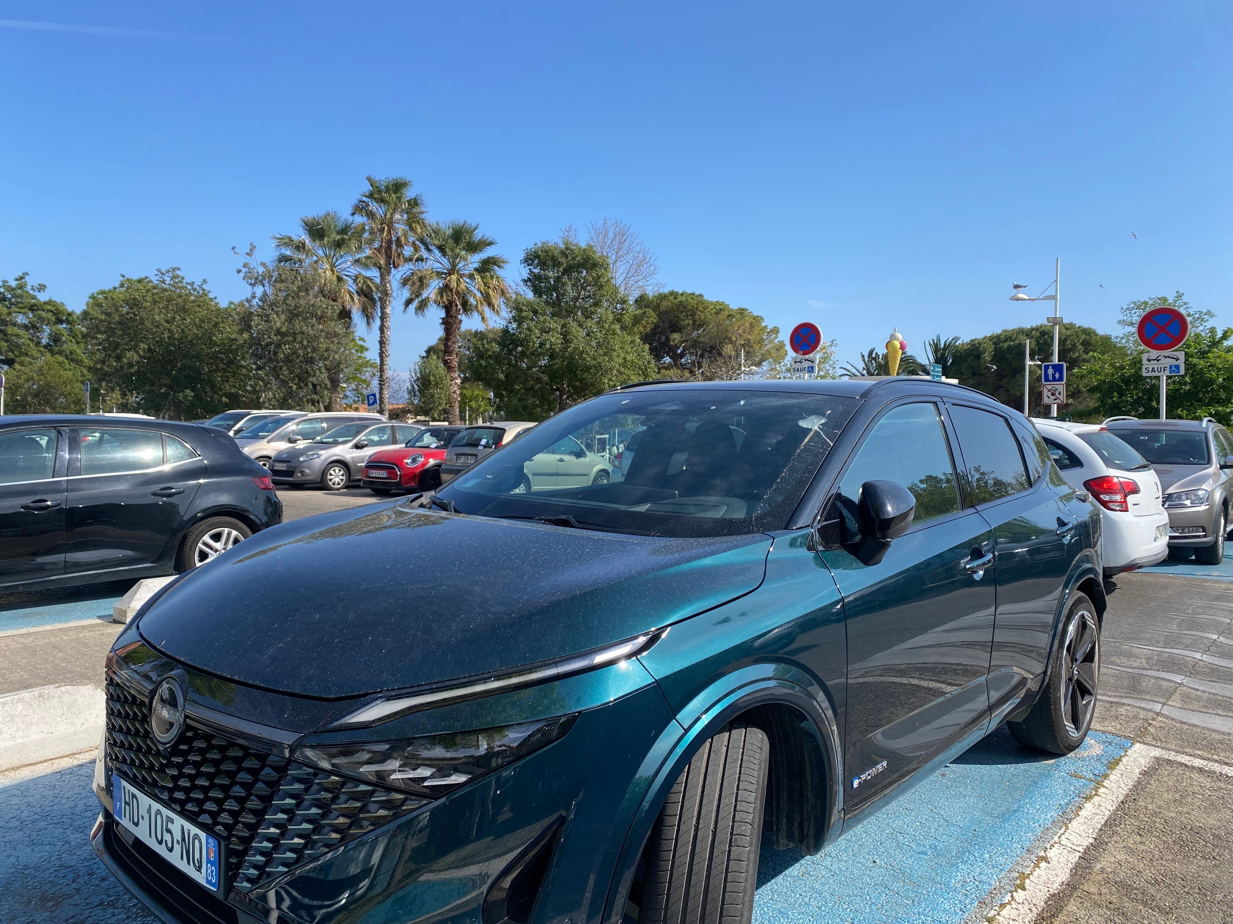 Nissan Qashqai, 2025, Essence 95 / Électrique (hybride), automatique
