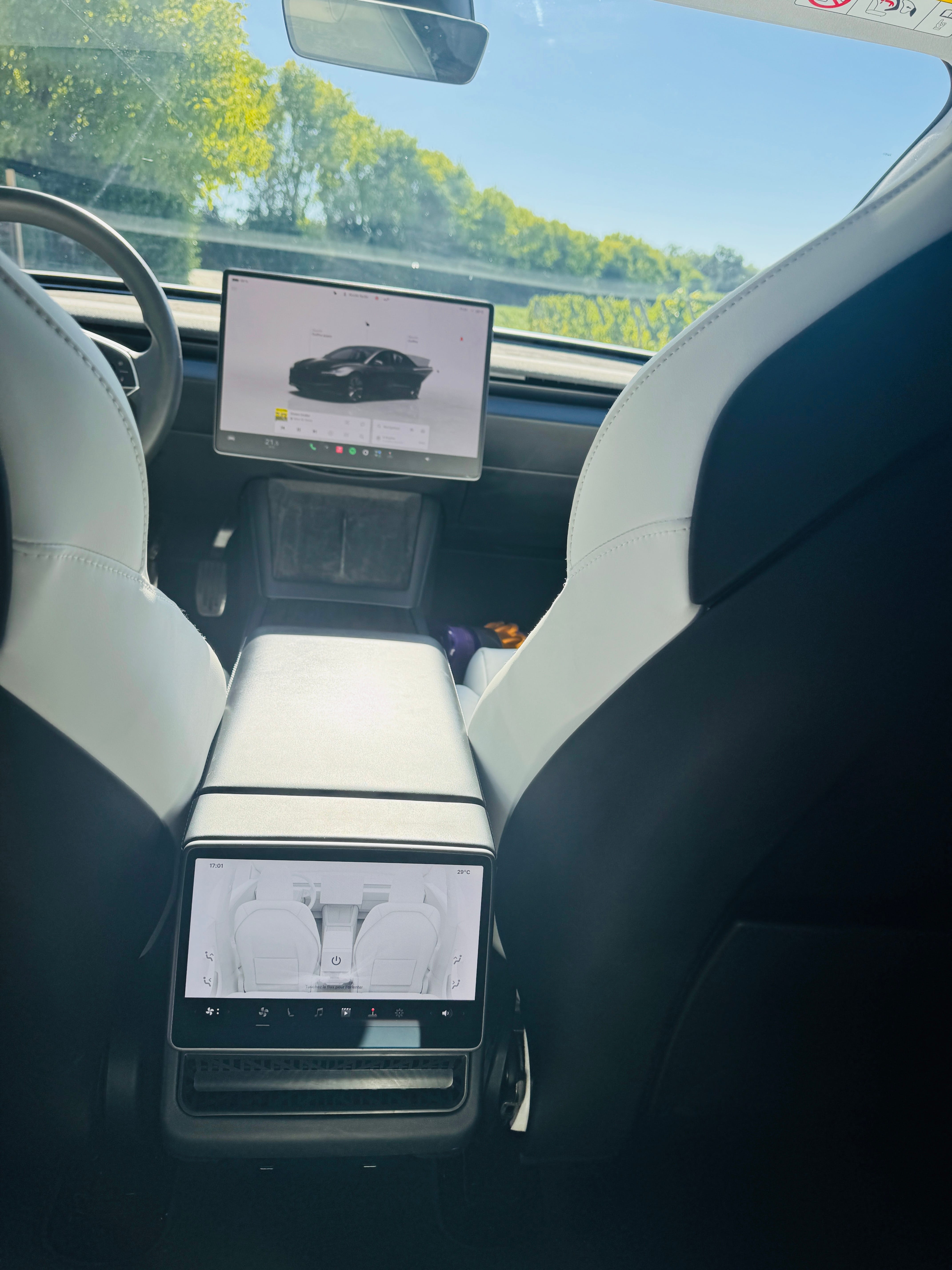 Tesla Model 3 avec Régulateur de vitesse