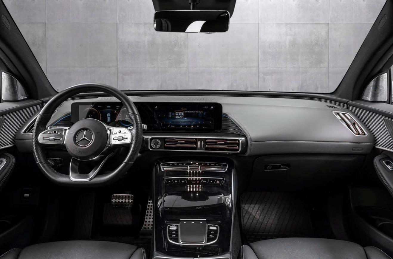 Mercedes-Benz EQC 400 4Matic with GPS