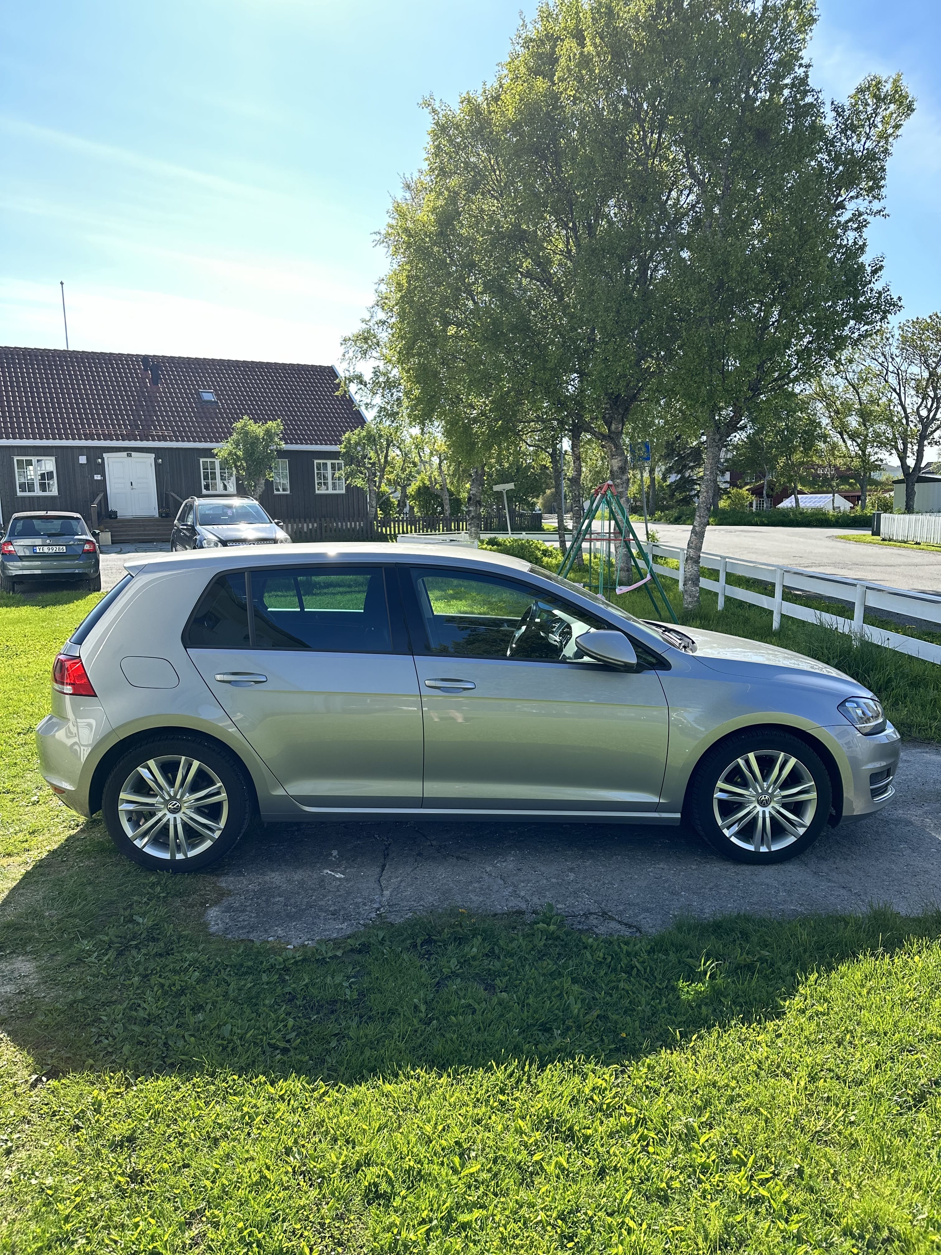 Volkswagen Golf 1.2 Bensin med Aircondition