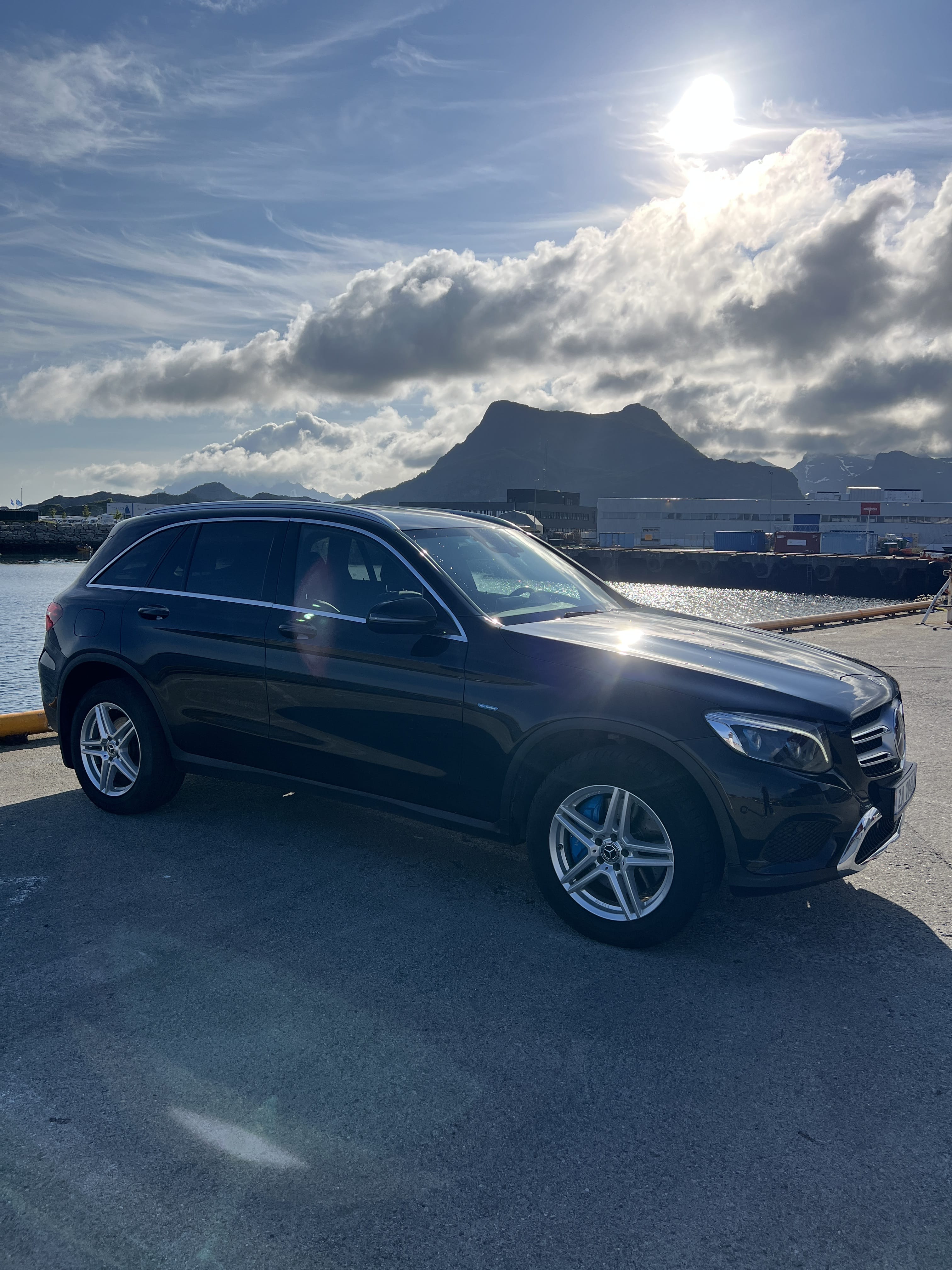 Mercedes-Benz GLC 350E 4Matic with Air conditioning
