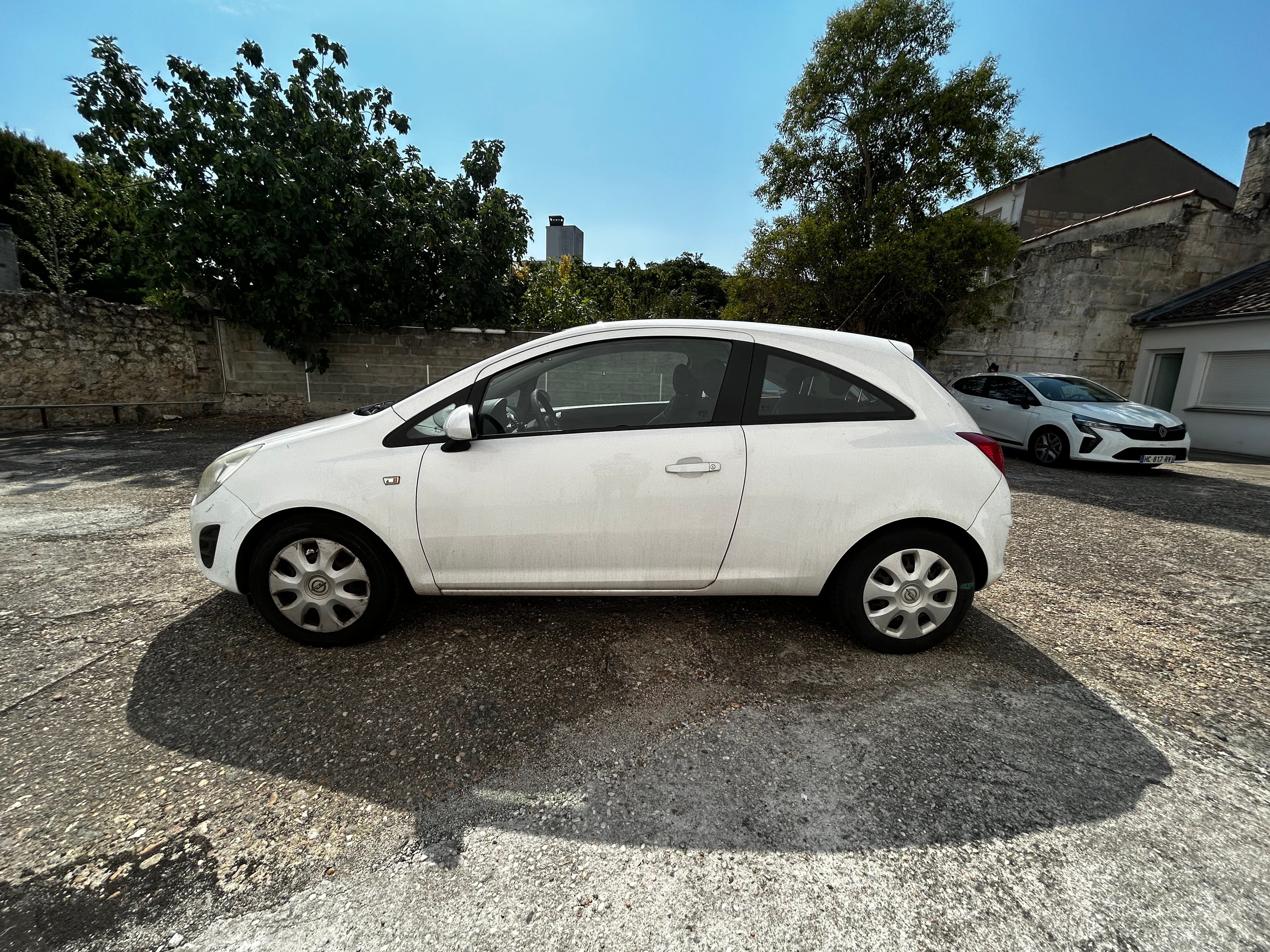 Opel Corsa avec Climatisation