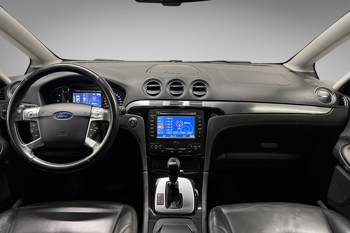 Ford S-Max med Cruisekontroll