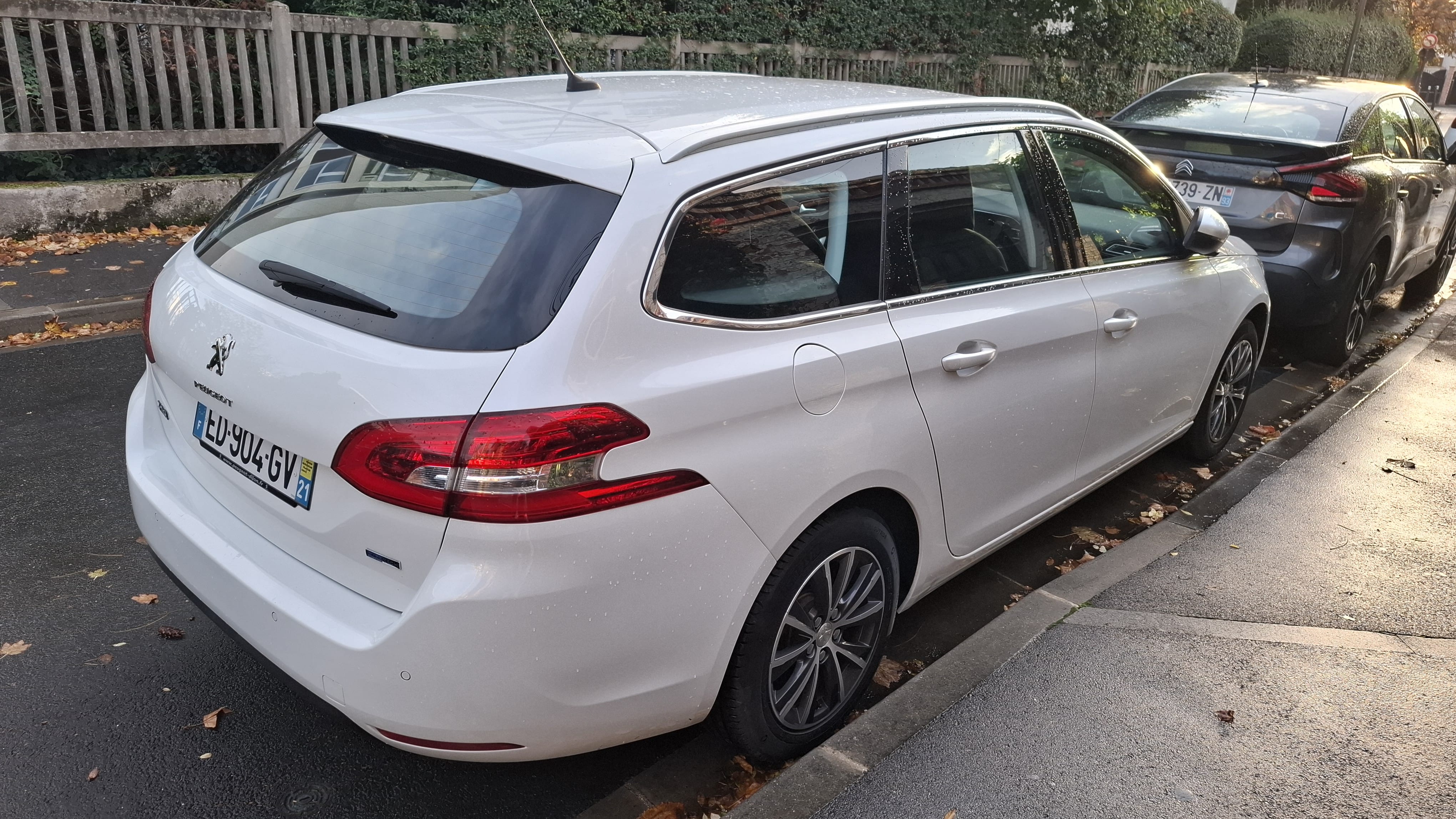 Peugeot 308 SW avec GPS