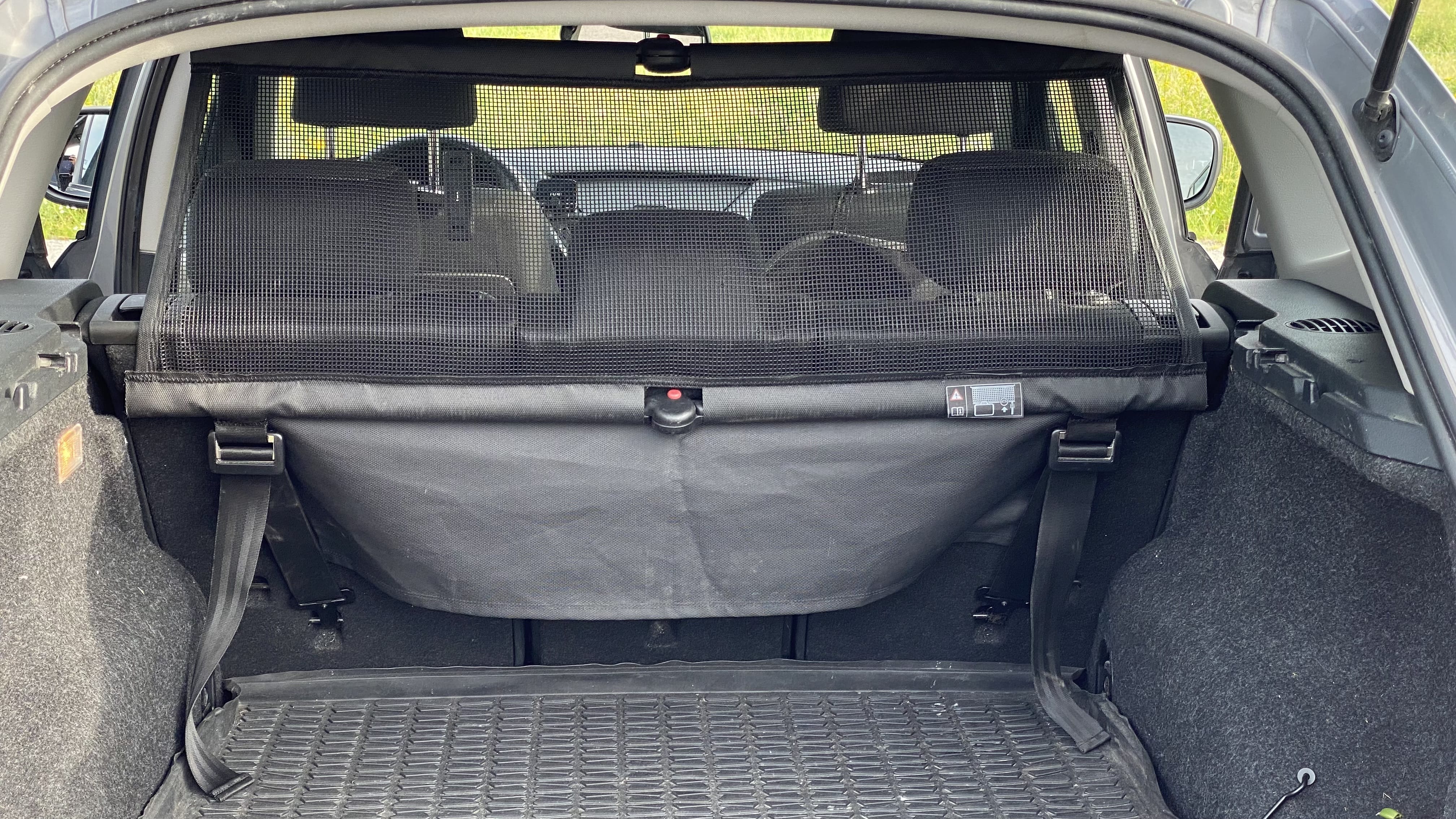 BMW X1 med Lydinngang