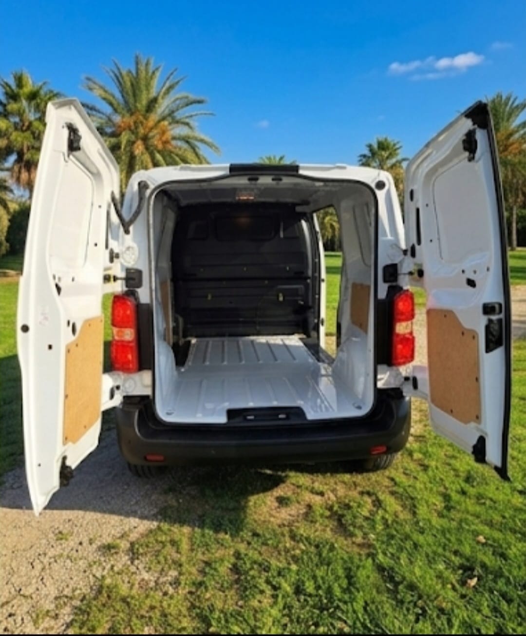 Opel Vivaro avec Régulateur de vitesse