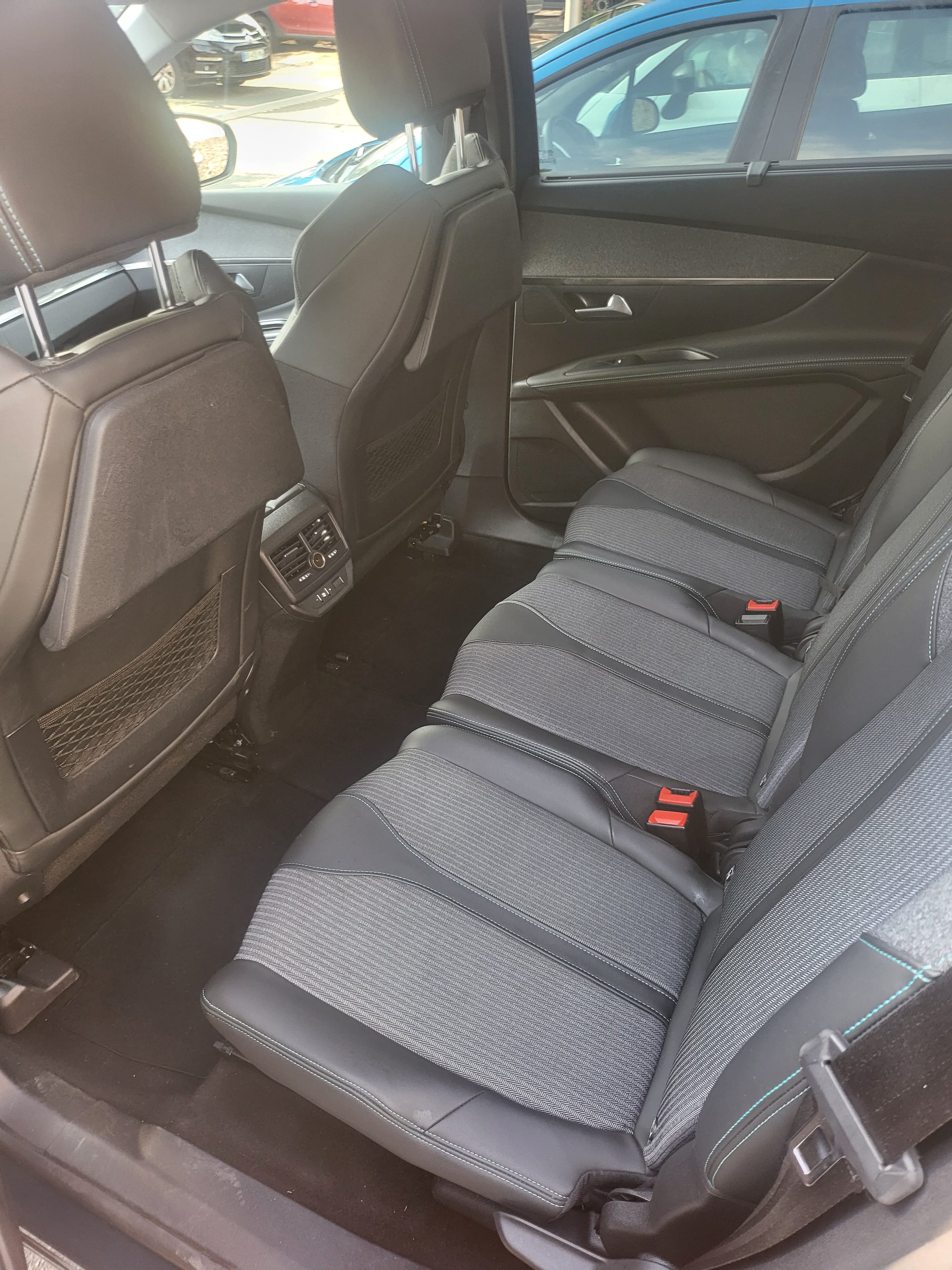 Peugeot 5008 avec Android Auto