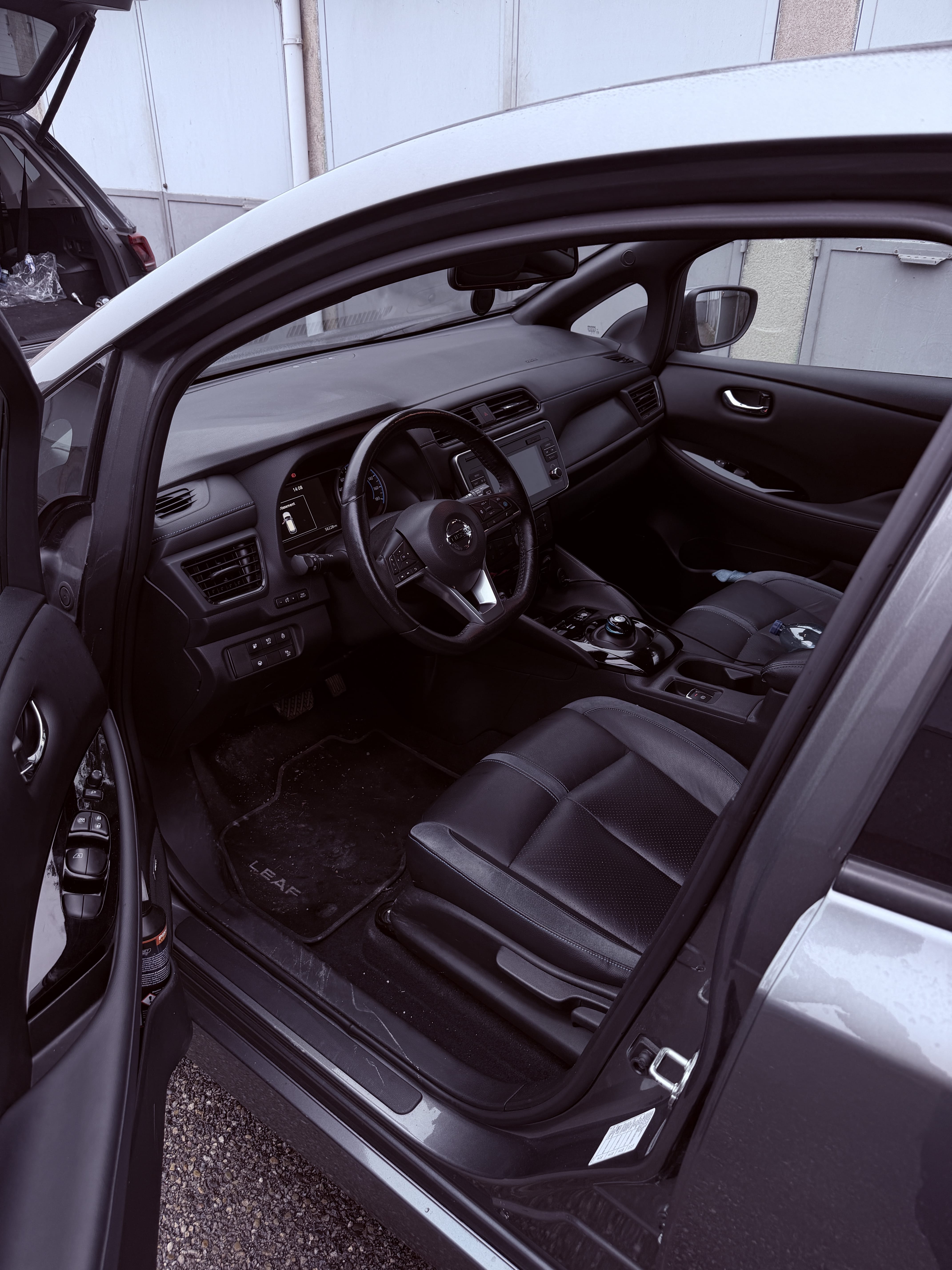 Nissan Leaf avec GPS