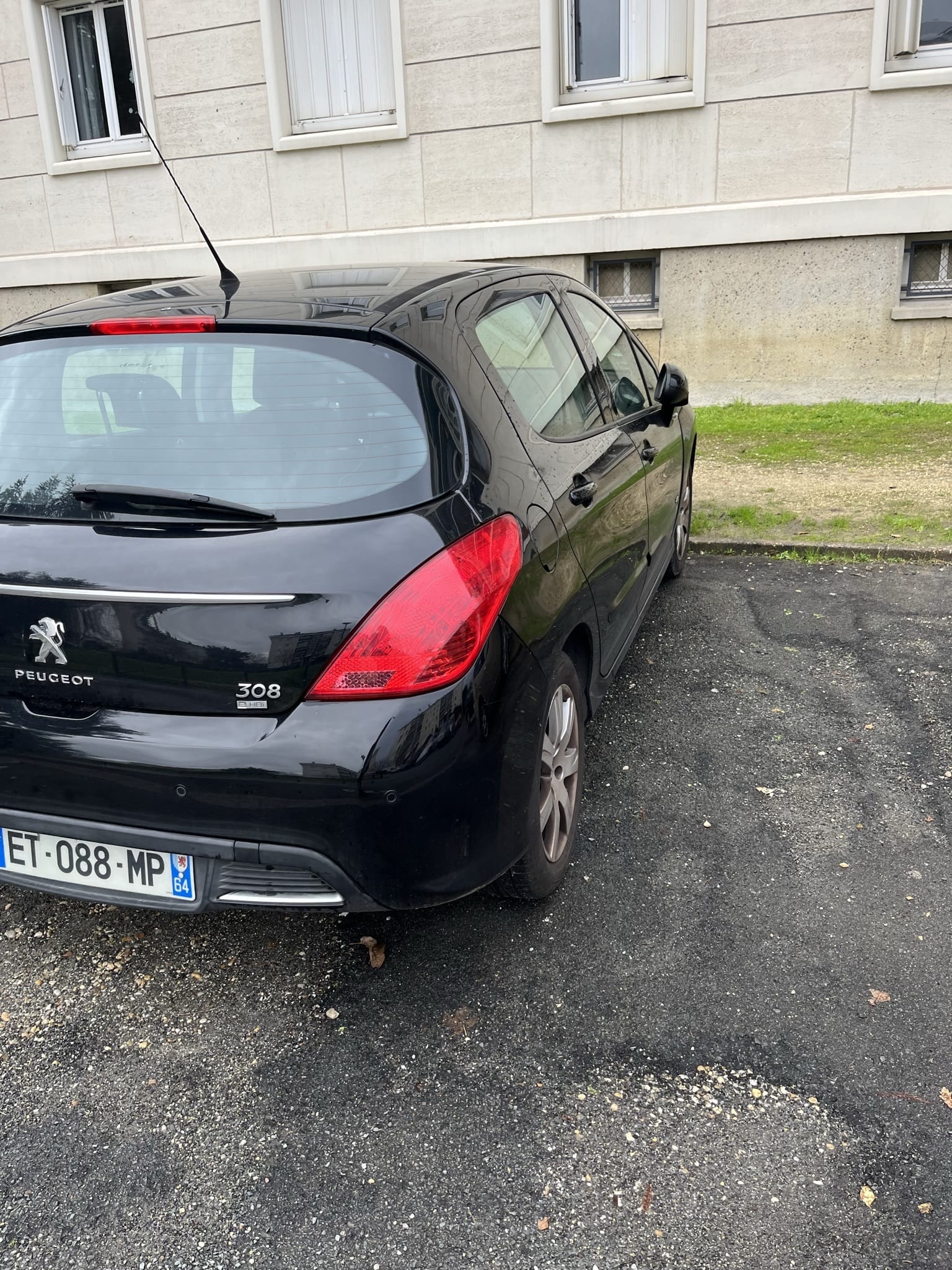Peugeot 308 avec Entrée audio / iPod