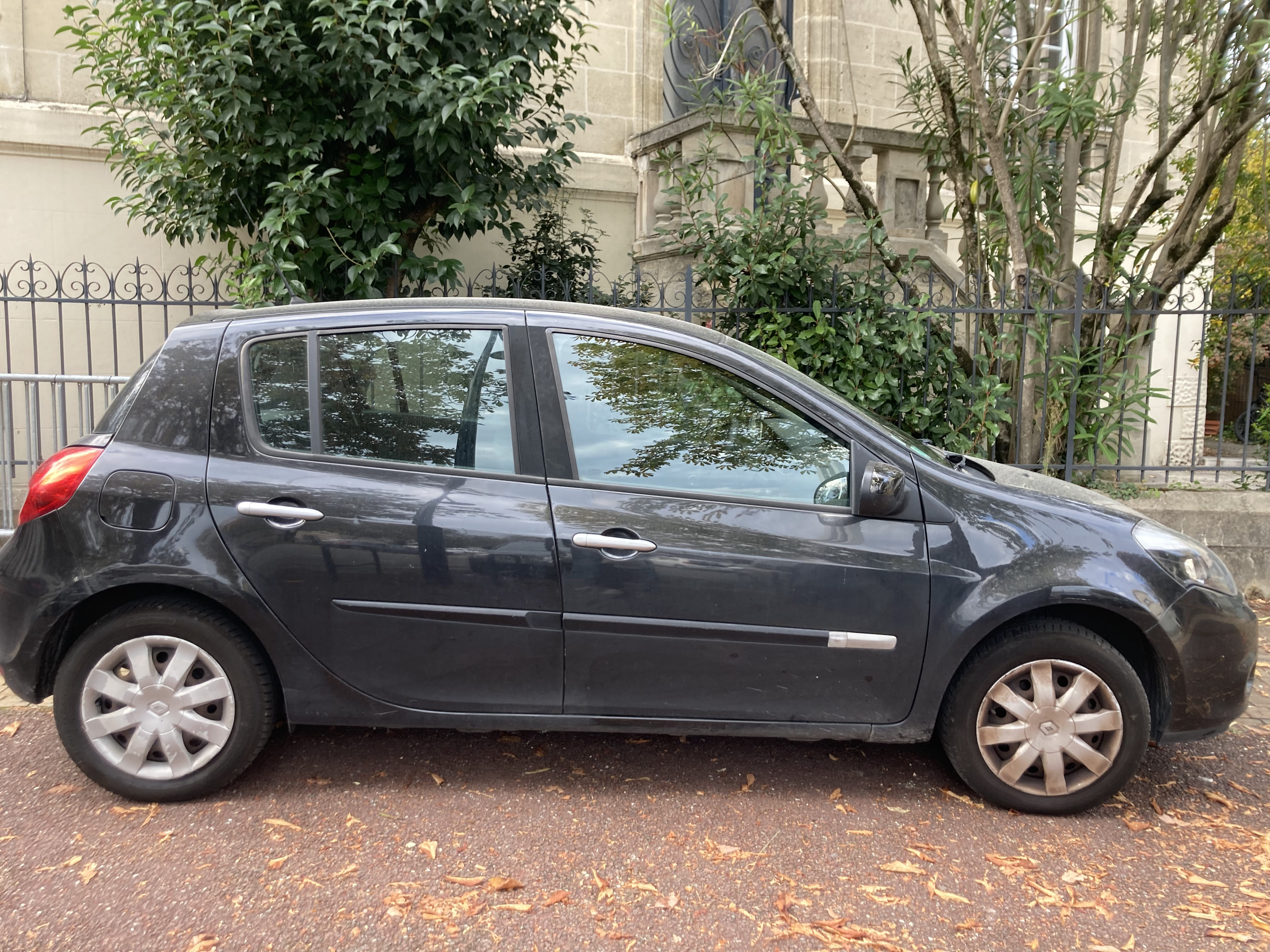 Renault Clio avec Climatisation