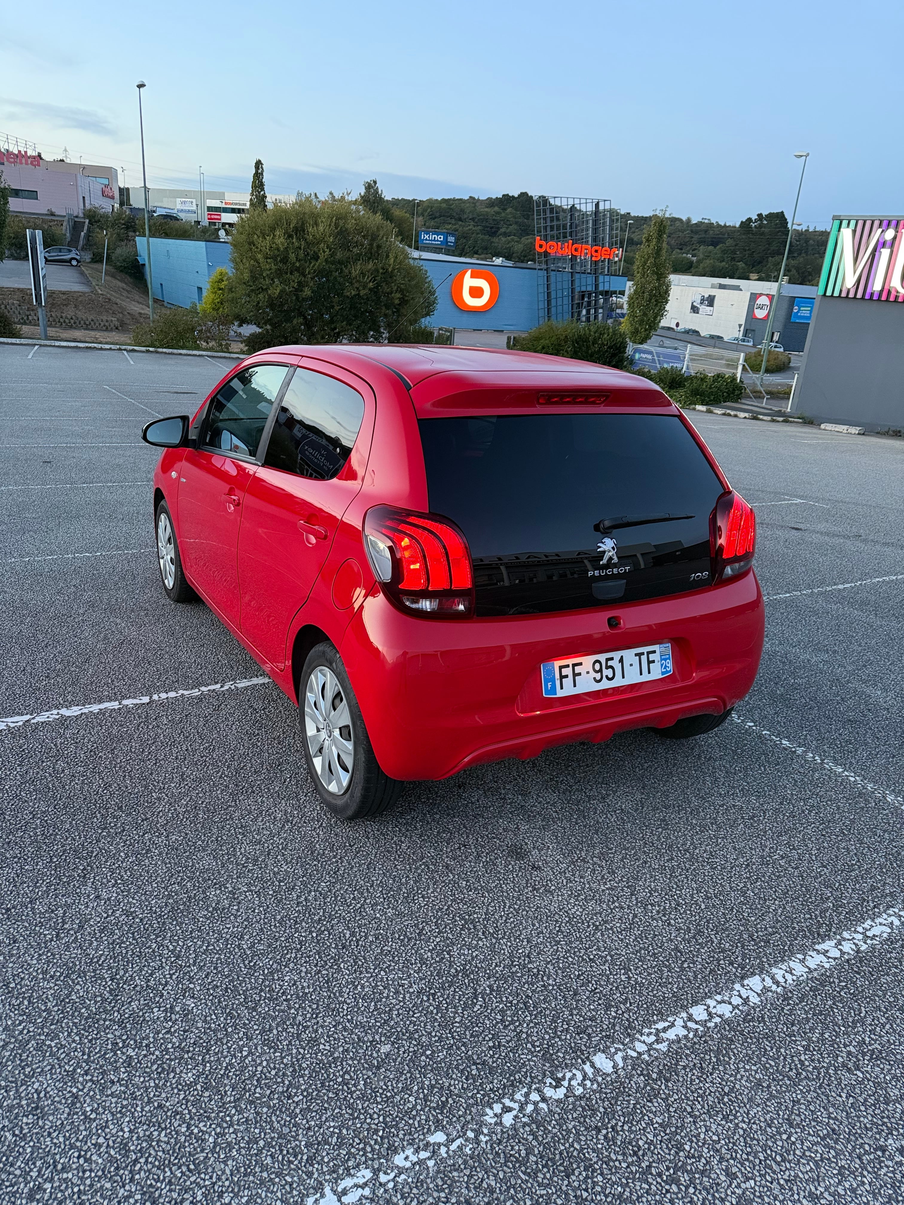 Peugeot 108 avec Régulateur de vitesse