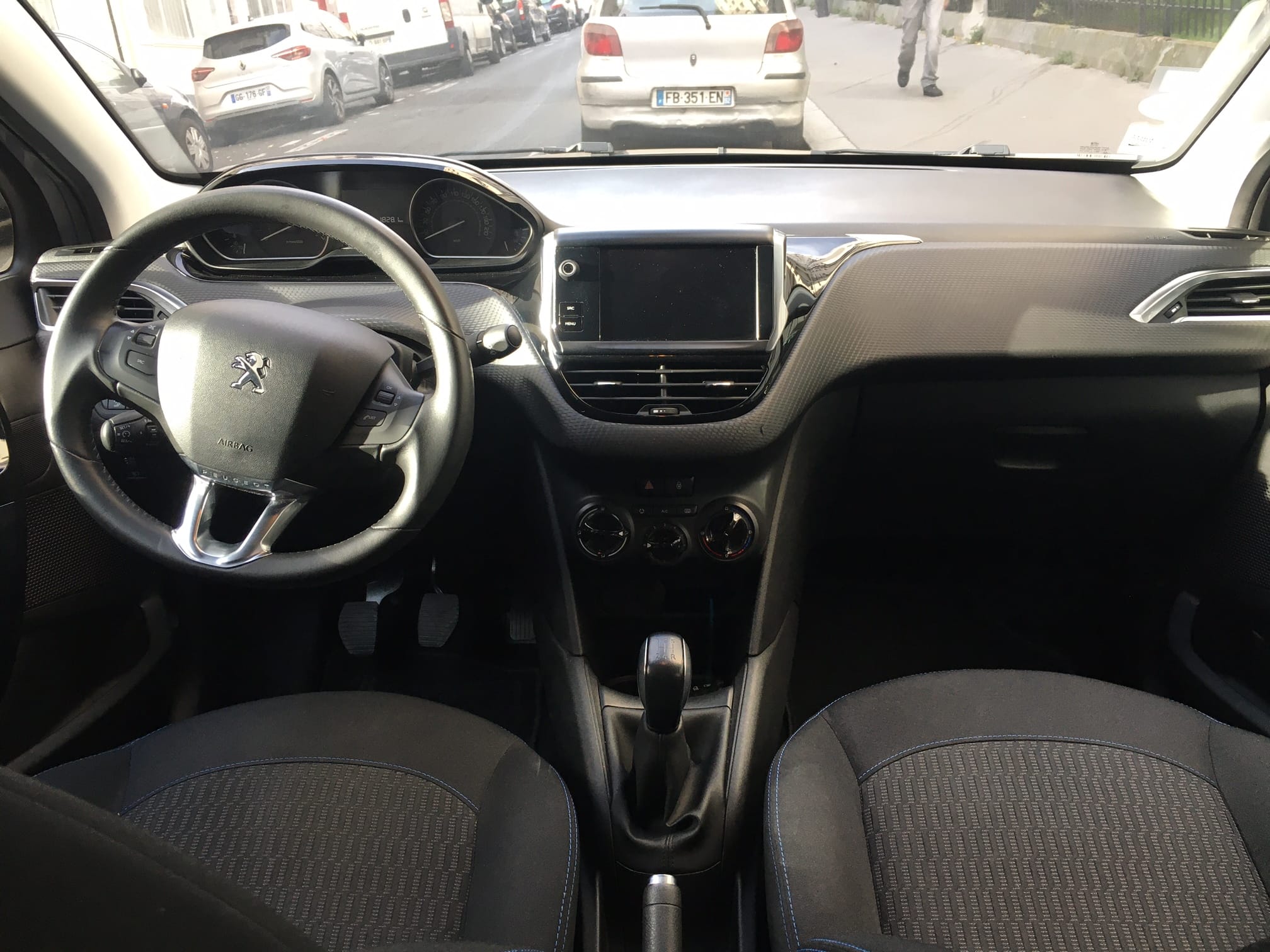Peugeot 208 avec Régulateur de vitesse
