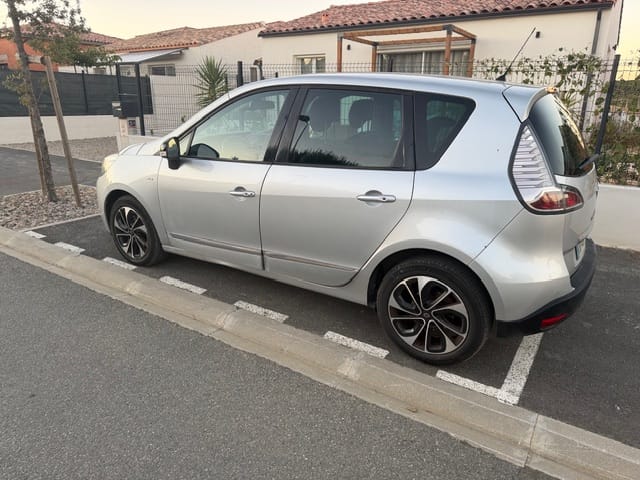 Renault Scenic  1.5 DCI avec Climatisation