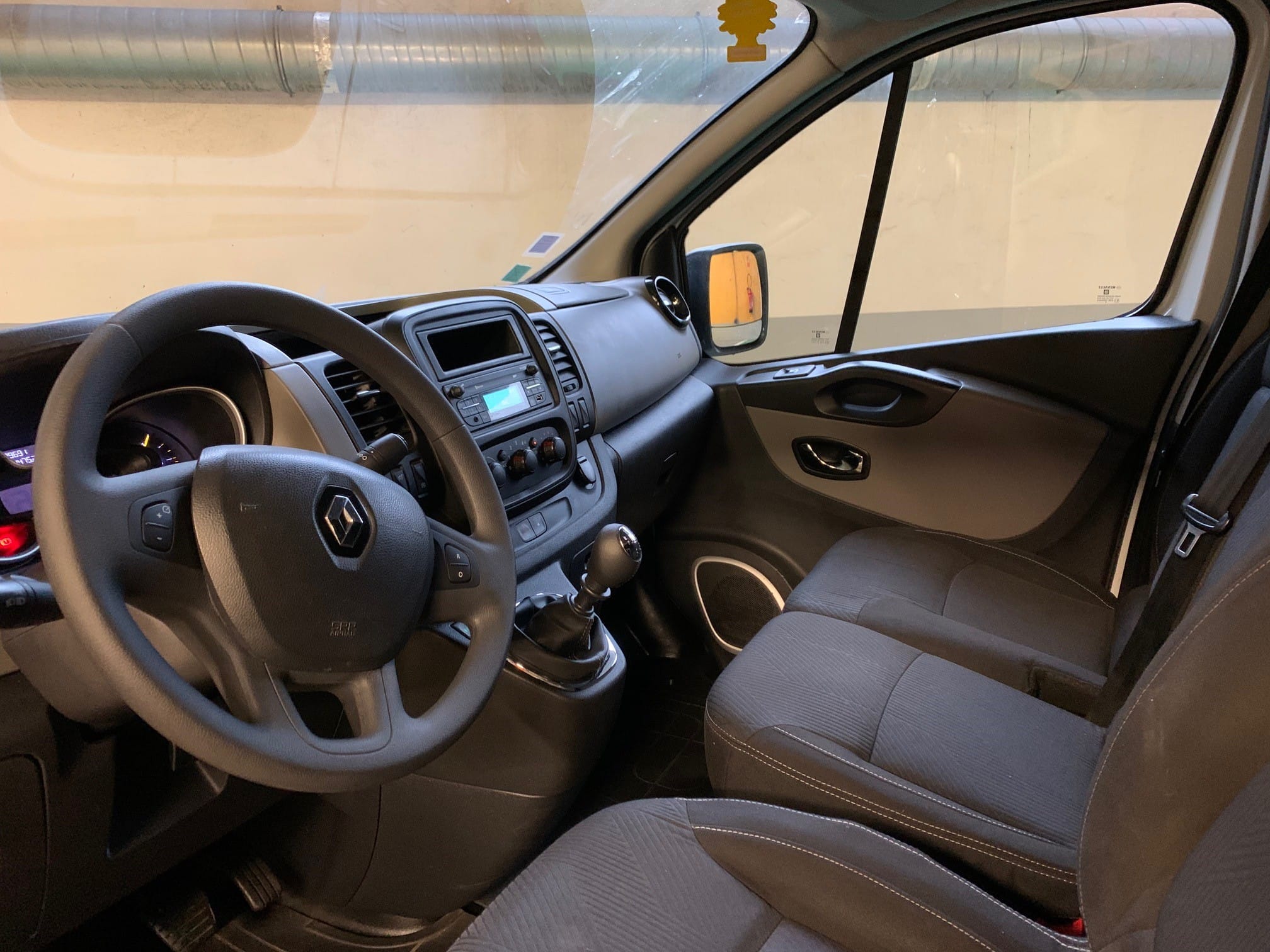 Renault Trafic 6m3 DCI 90cv Clim-Bluetooth-USB-Radar recul avec Audio Bluetooth