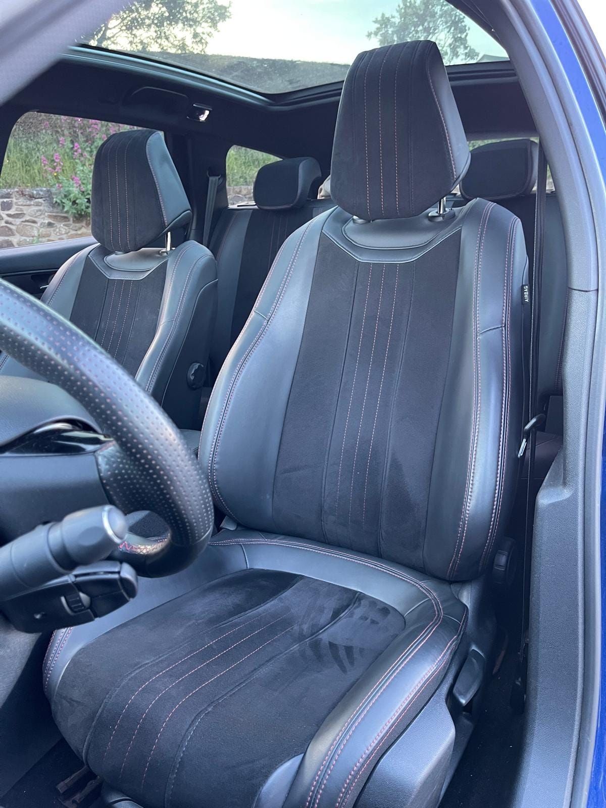 Peugeot 308 GT with Bluetooth audio