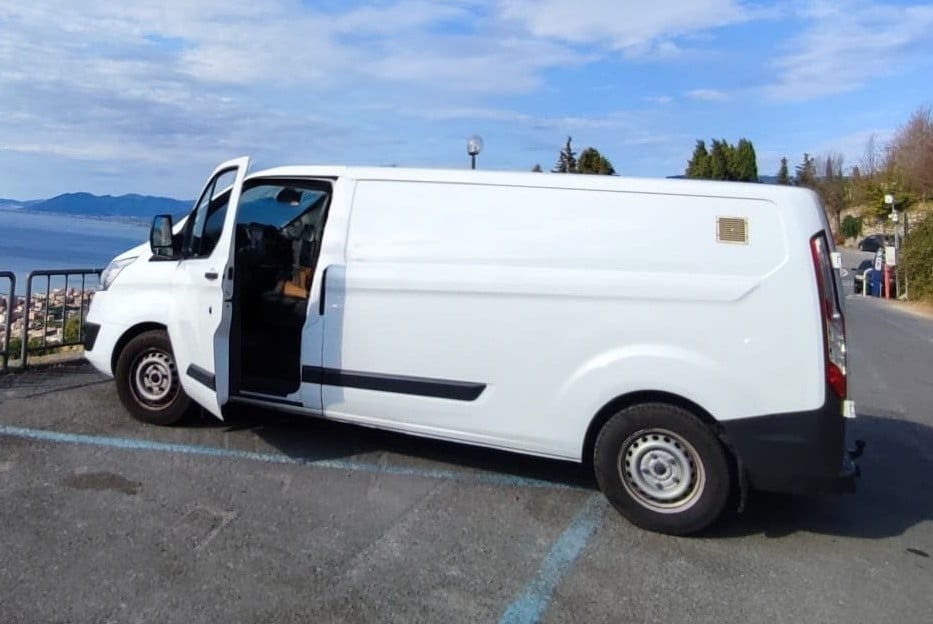 Ford Transit Custom Fourgon avec Climatisation