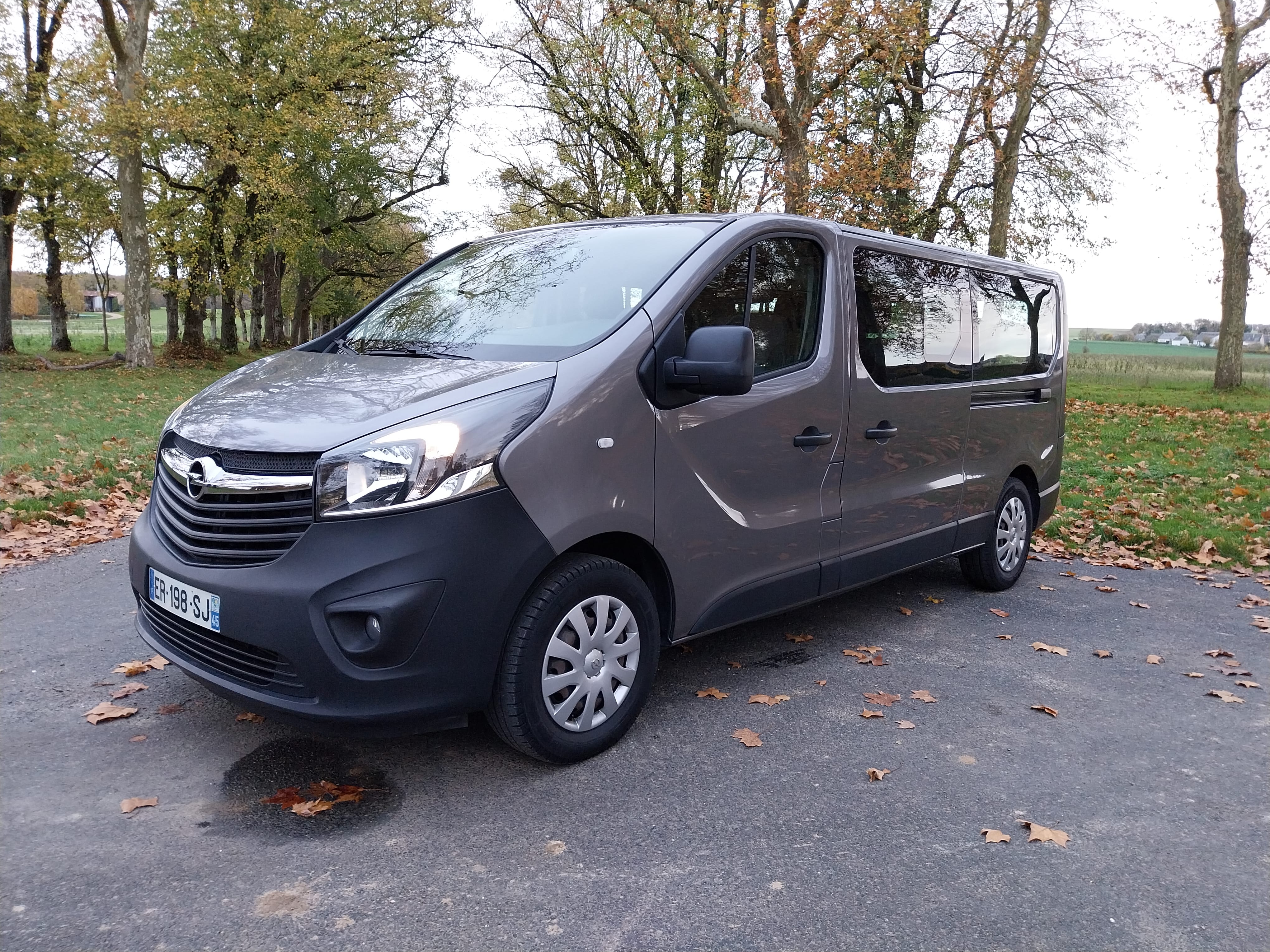 Opel Vivaro Combi, 2017, Diesel, 9 places et plus