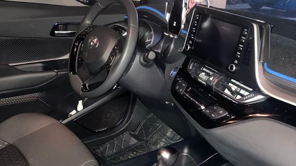 Toyota C-HR avec Apple CarPlay
