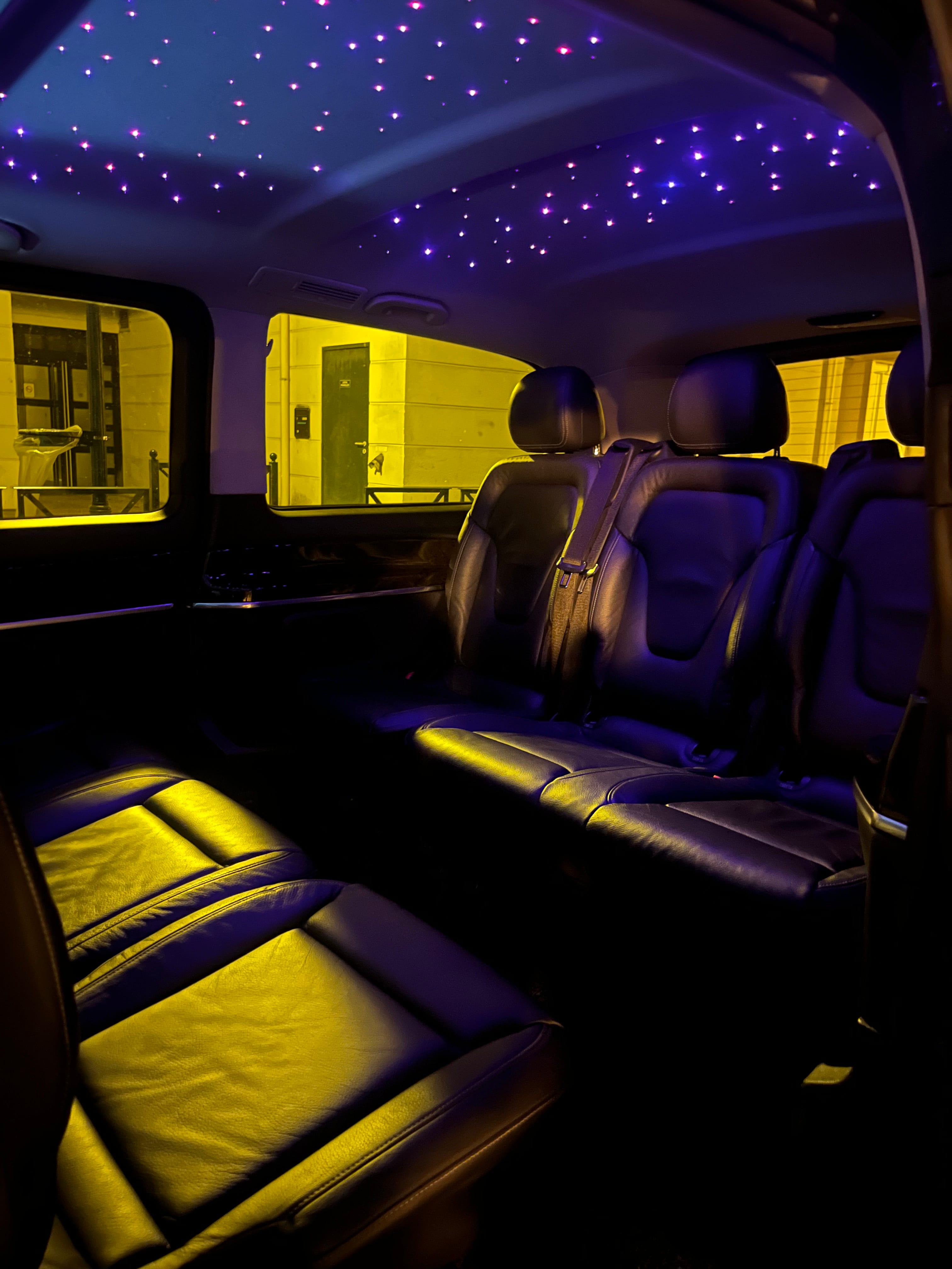 Mercedes-Benz Classe V 220d Salon Luxe Ciel étoilé - Télévision d’intérieur avec Régulateur de vitesse