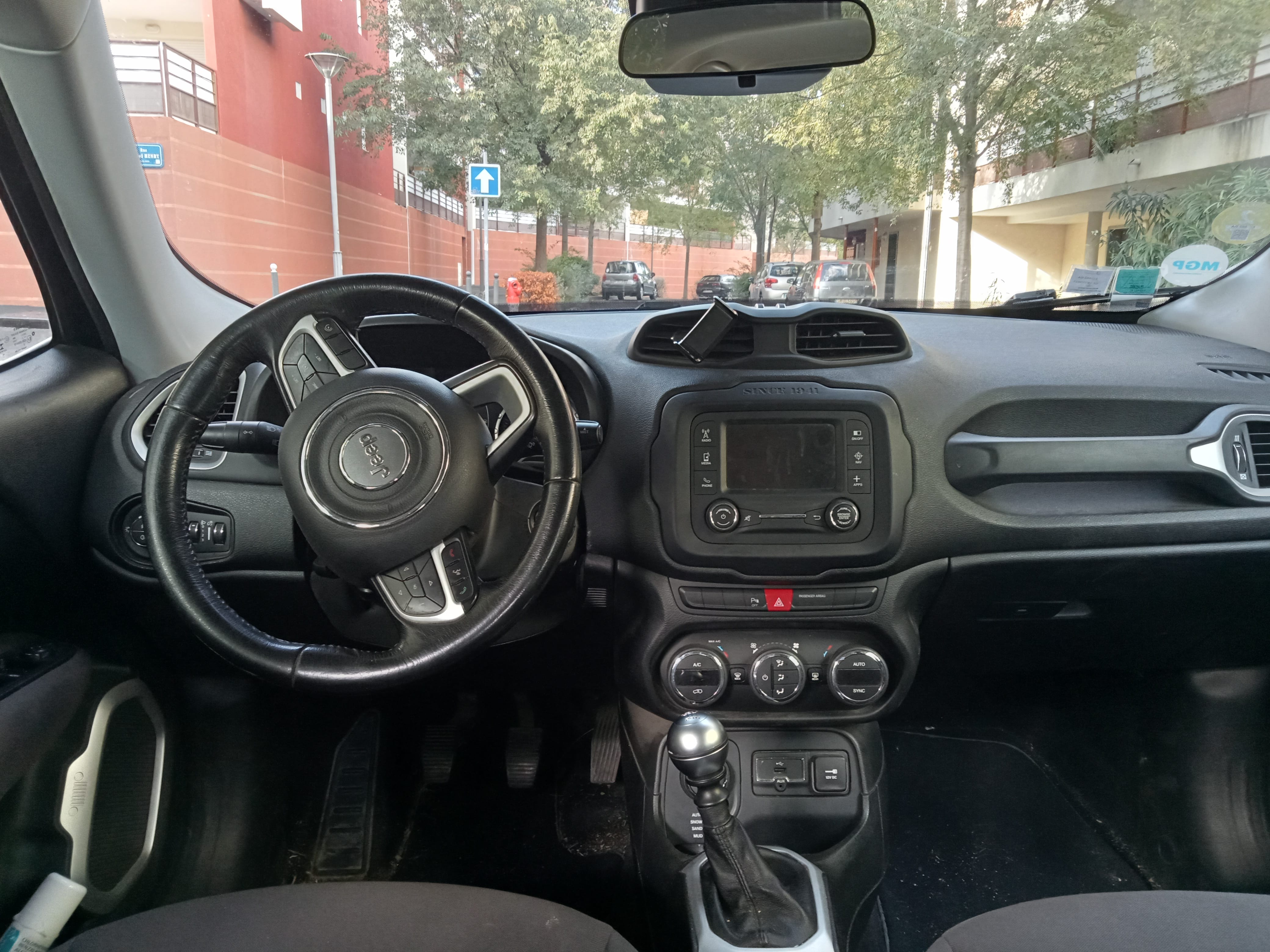 Jeep Renegade avec Régulateur de vitesse