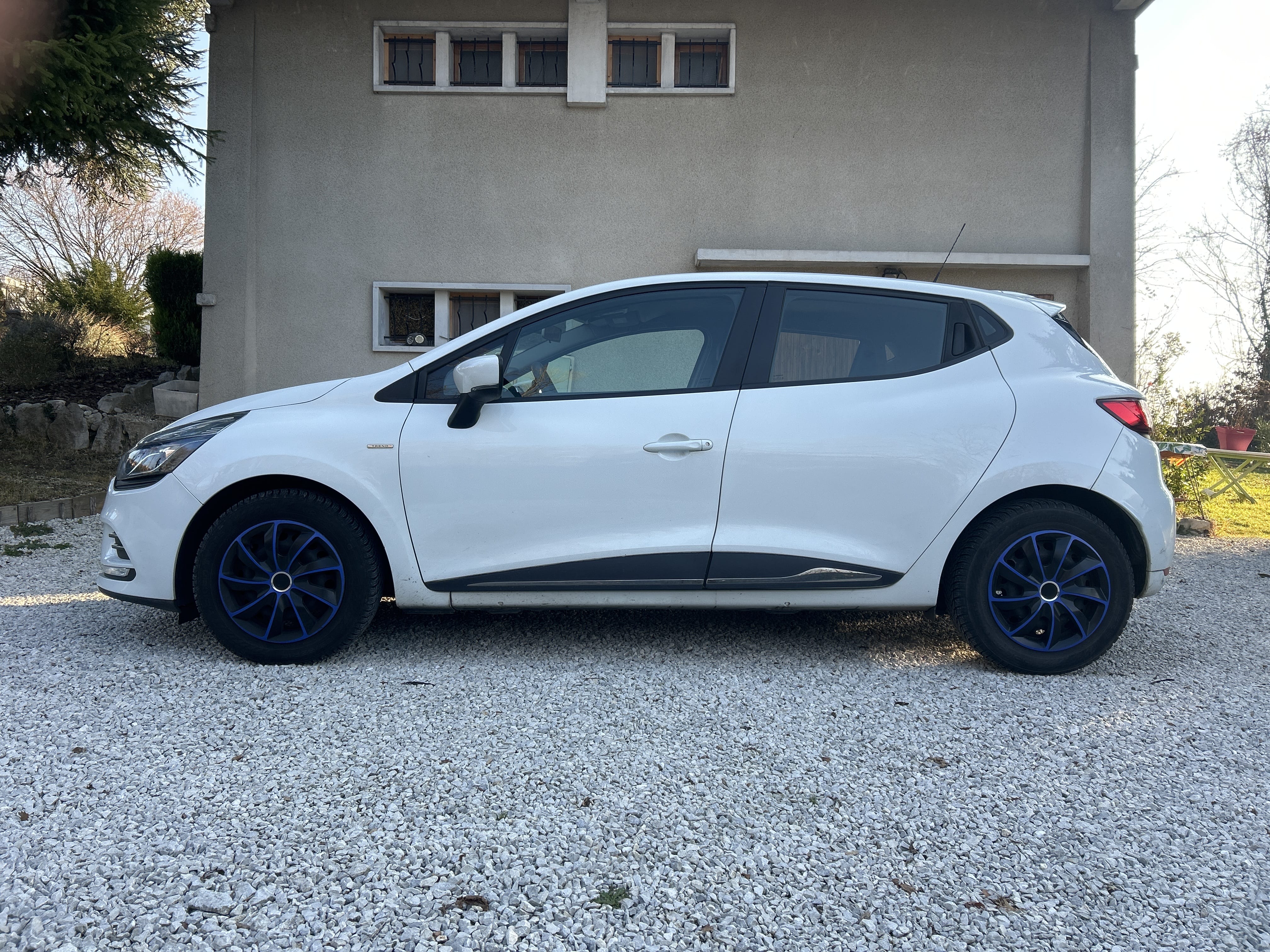 Renault Clio avec Climatisation