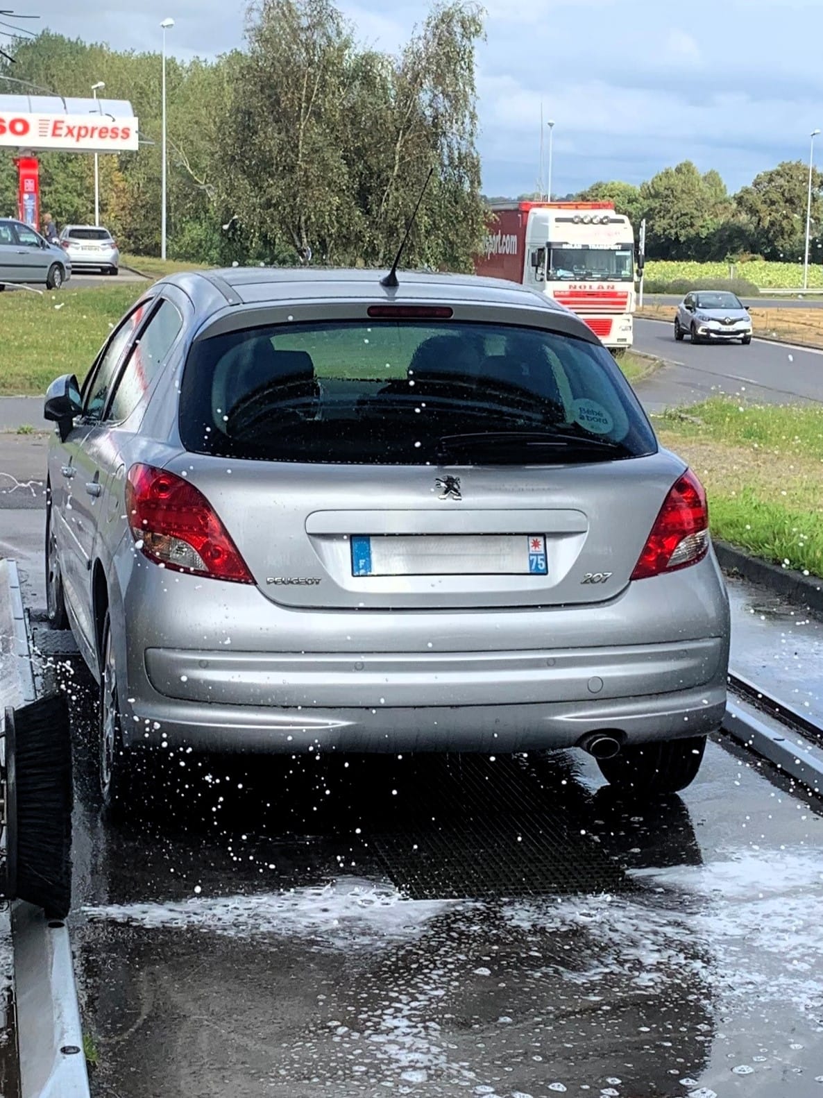 Peugeot 207 avec Régulateur de vitesse